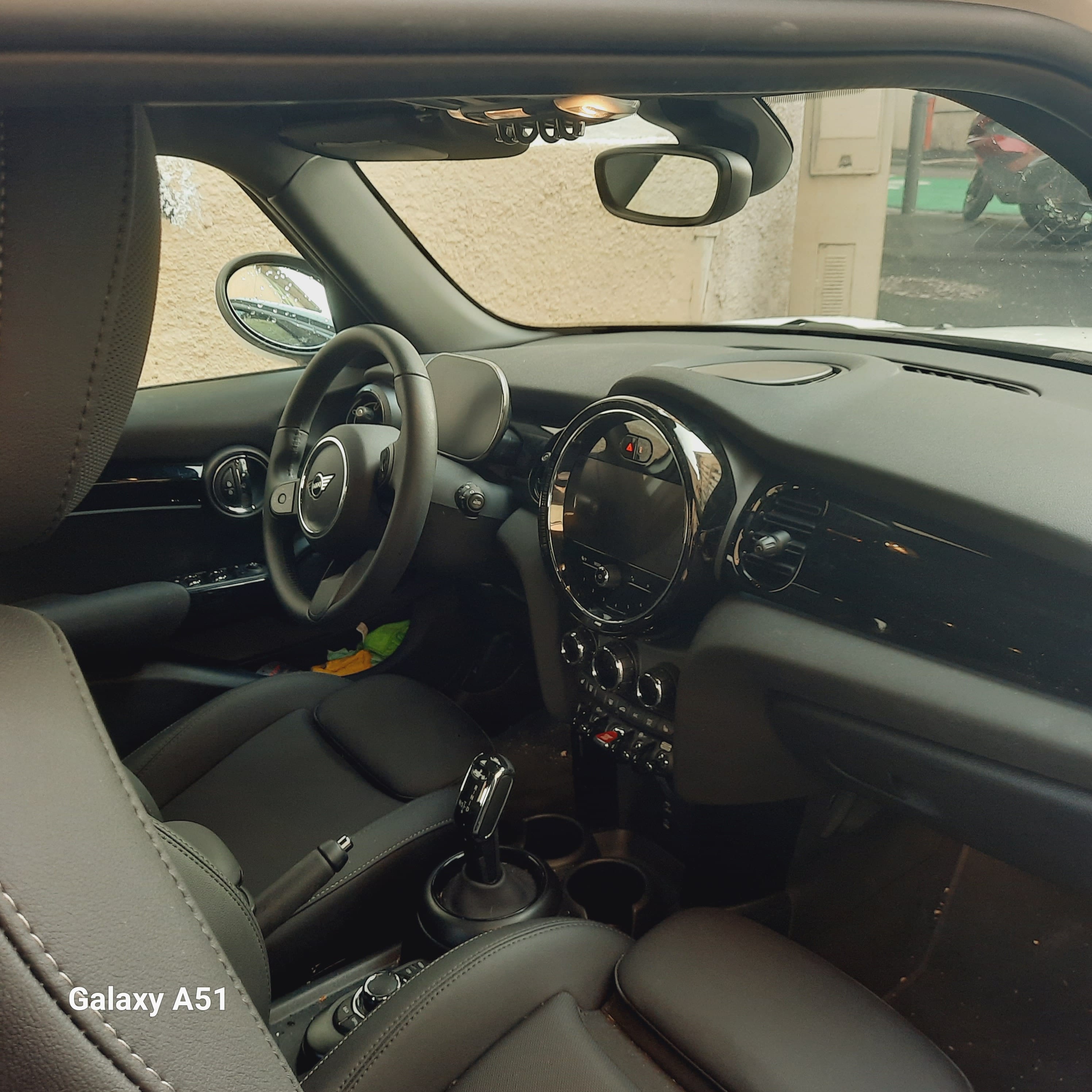 Mini Cooper 5 portes met Cruise control