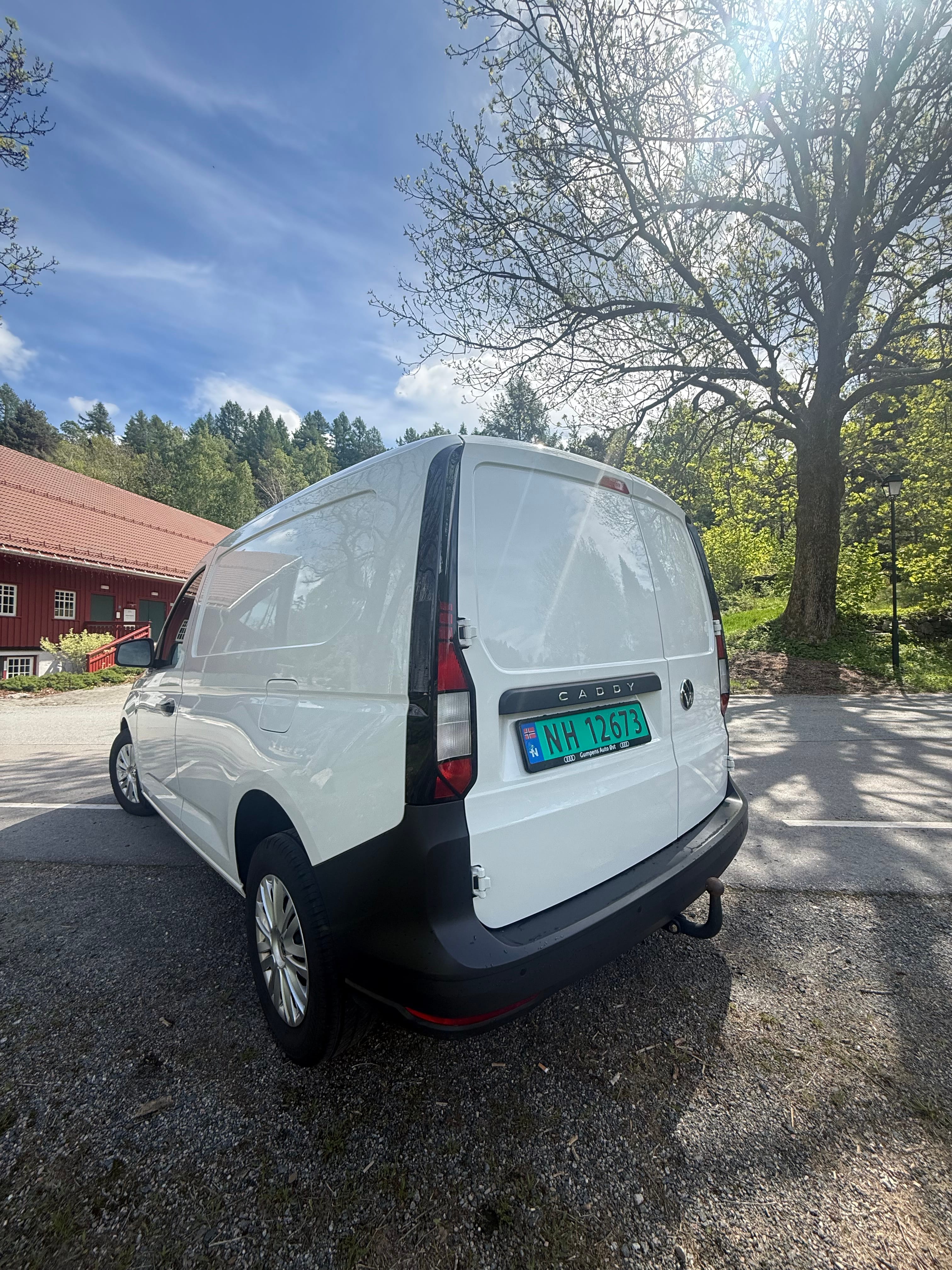 Volkswagen Caddy Varebil med Bluetooth audio