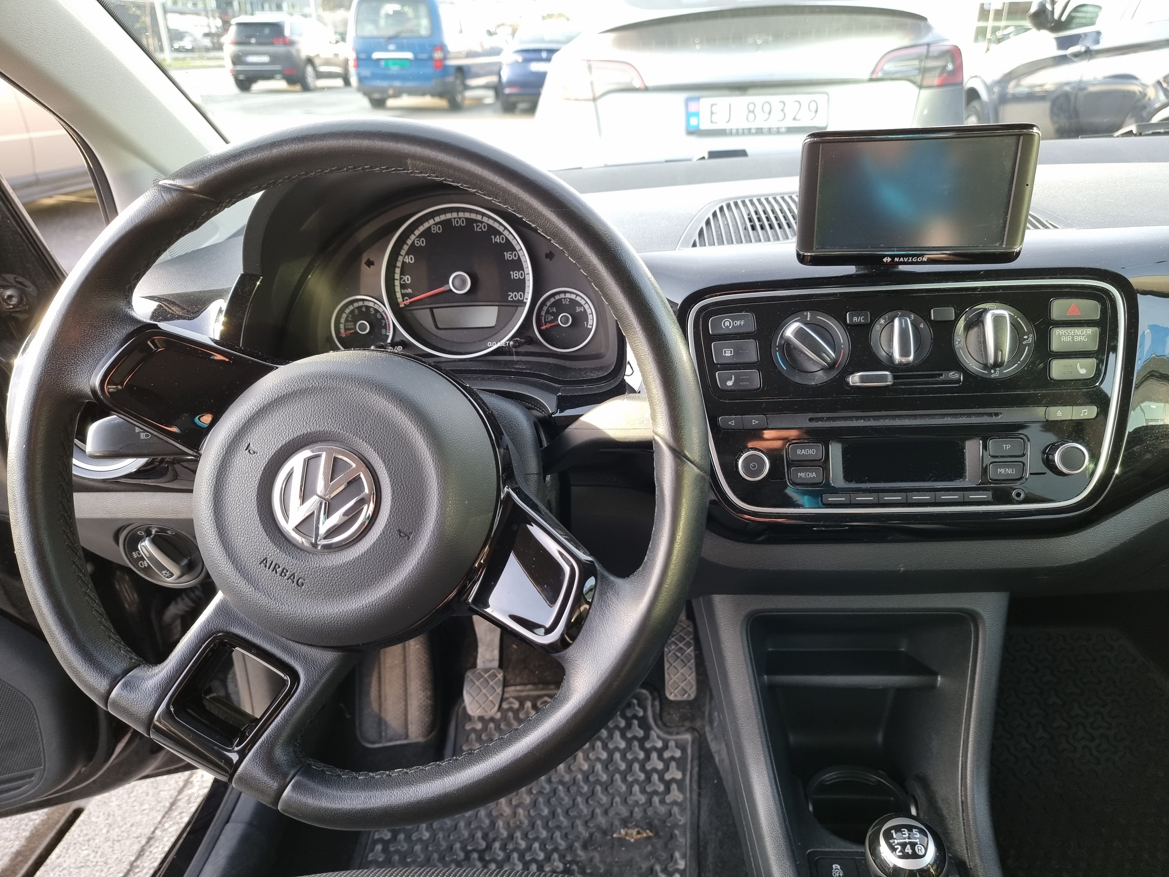 Volkswagen Up! Mighty city warrior with Bluetooth audio