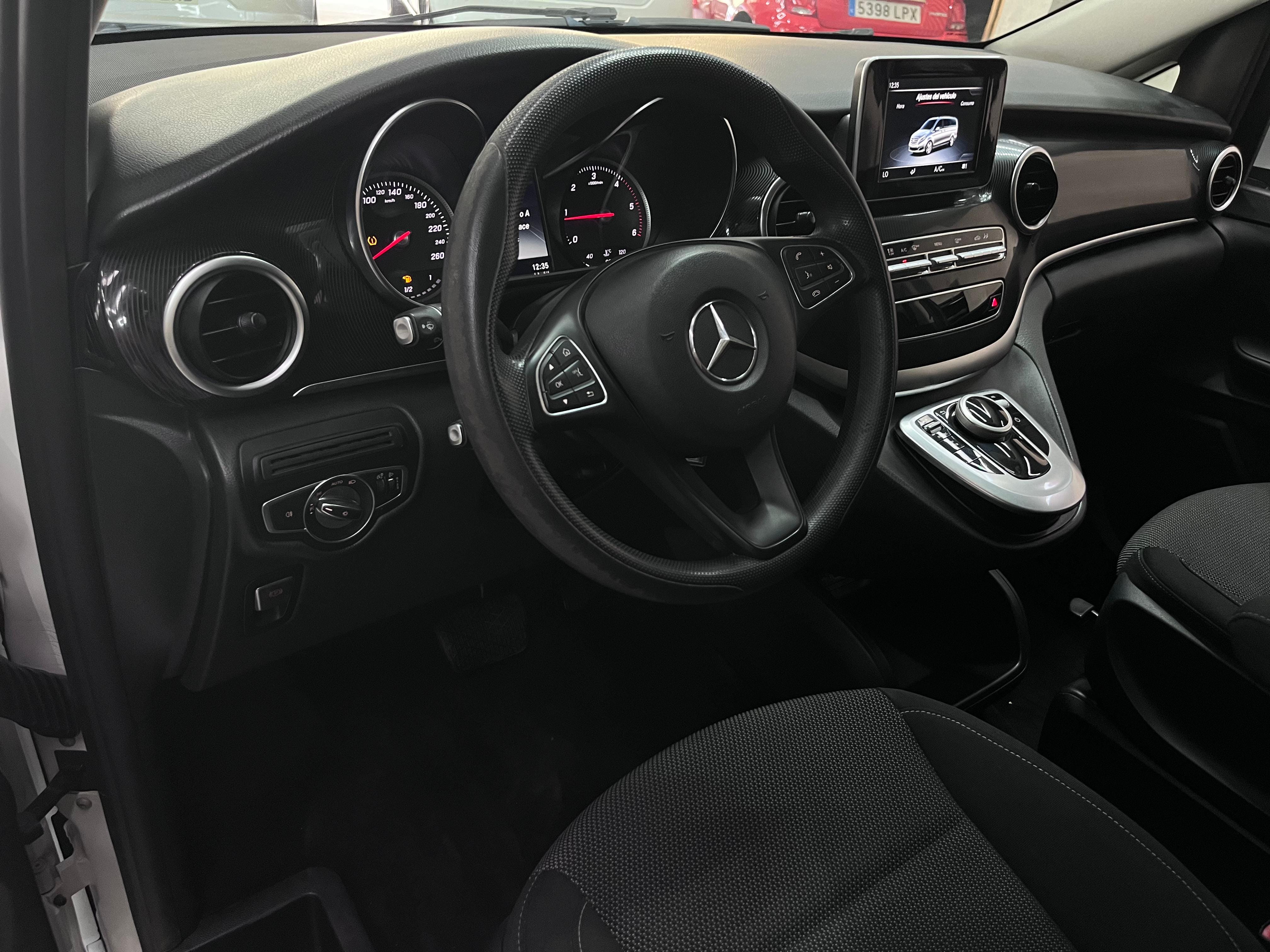 Mercedes-Benz Vito Tourer
