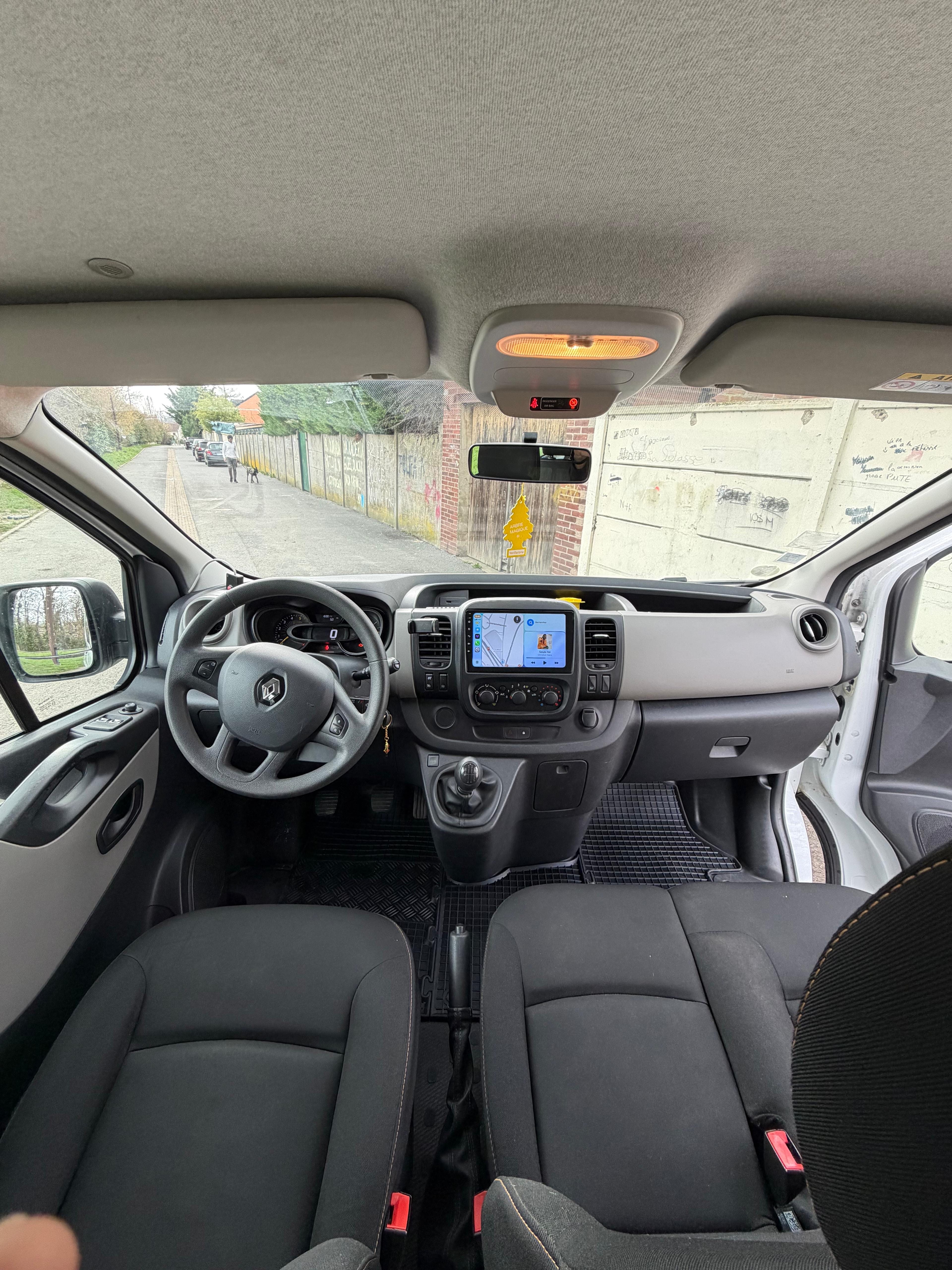Renault Trafic Passenger avec Siège bébé