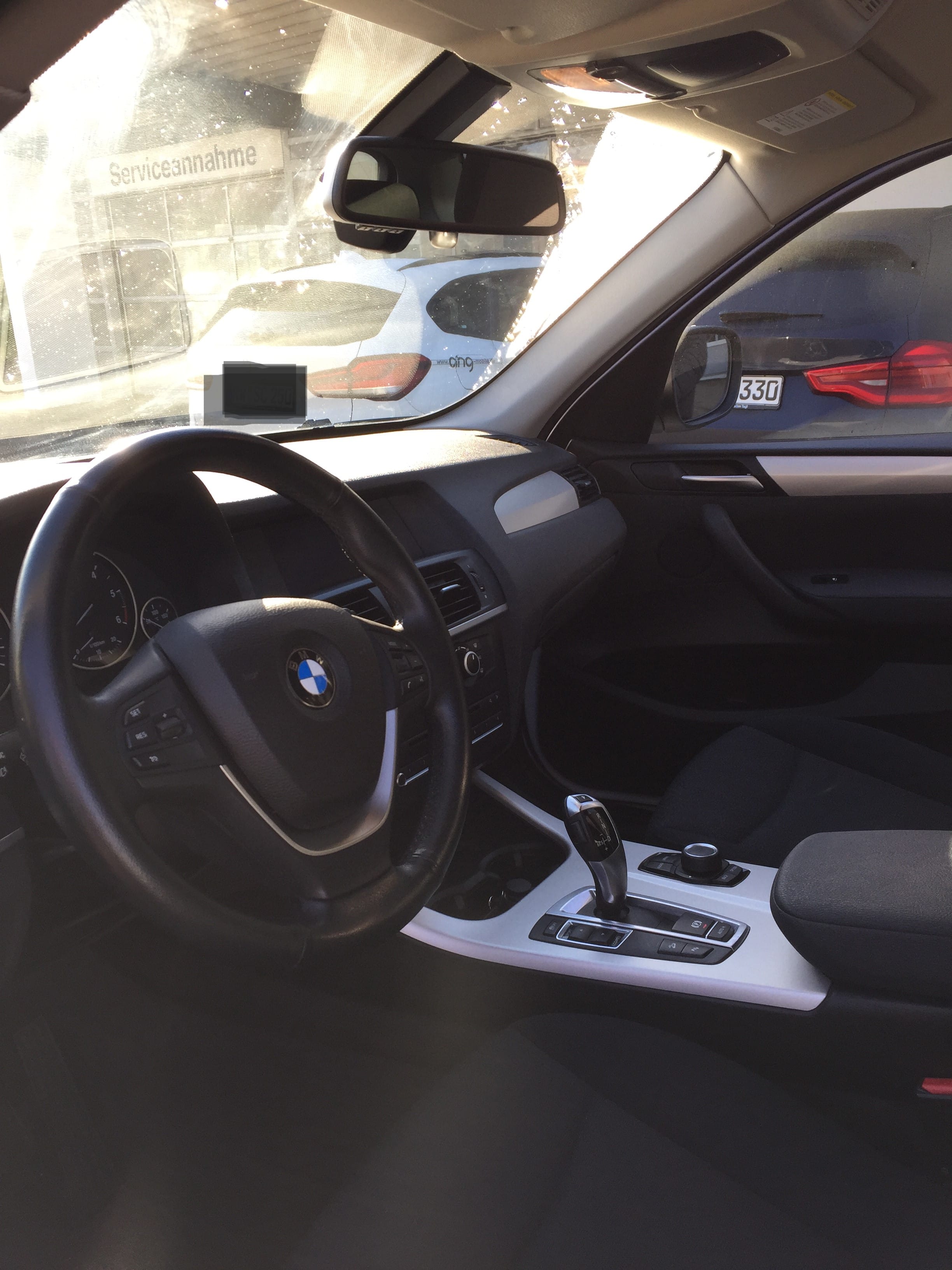 BMW X3 mit Navigationsgerät