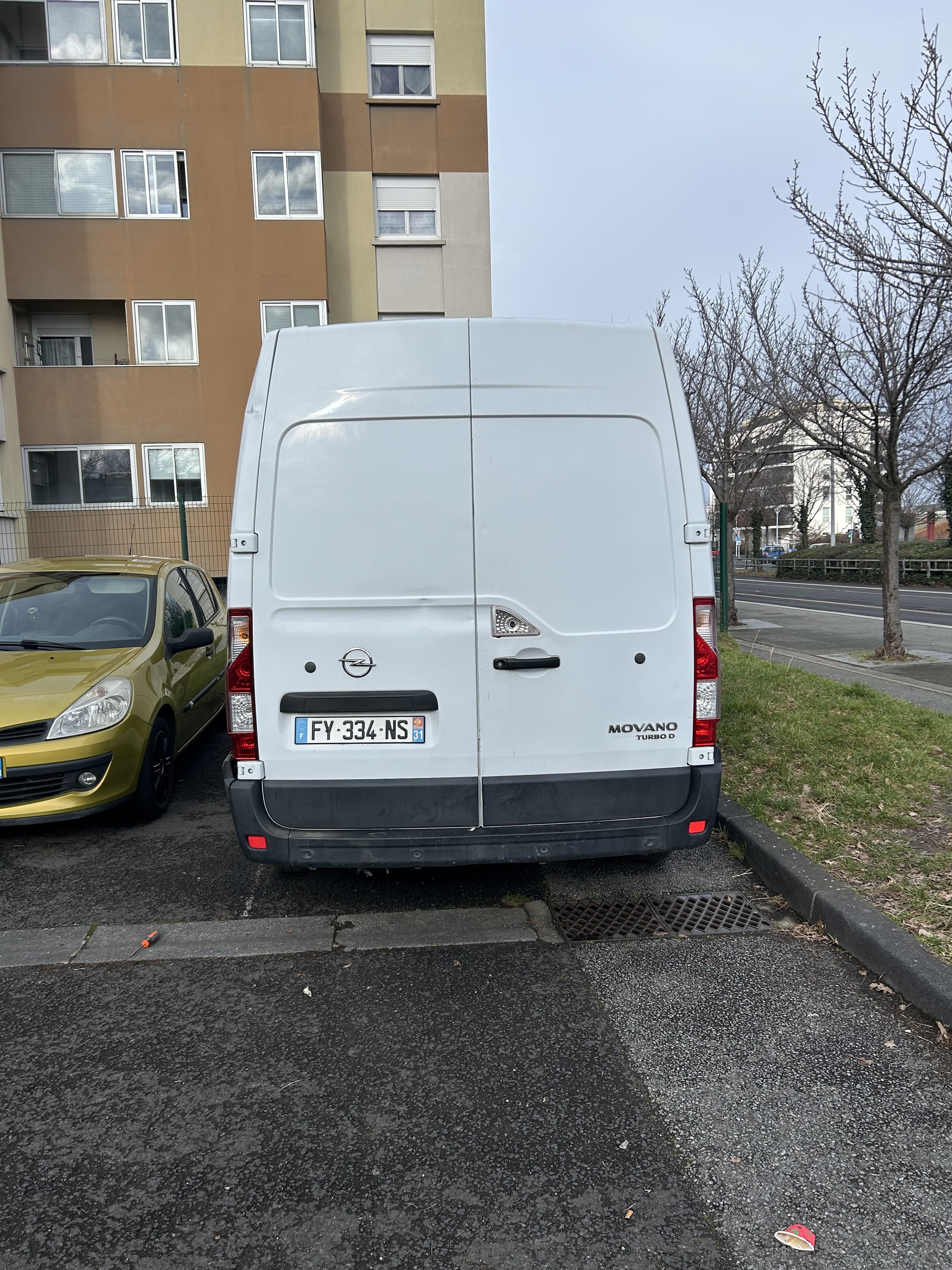 Opel Movano 2.3cdti avec GPS