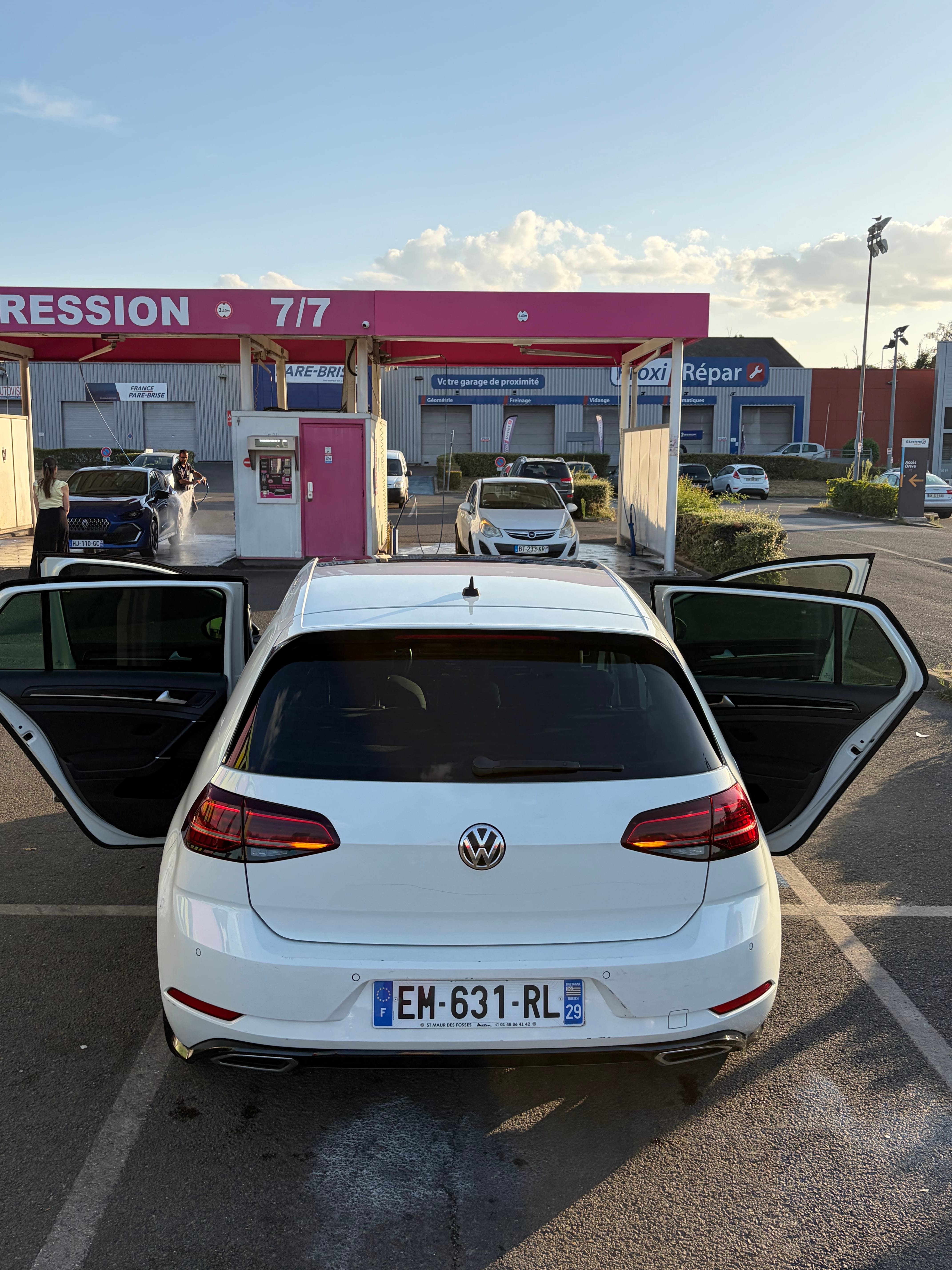 Volkswagen Golf R-Line avec Caméra de recul