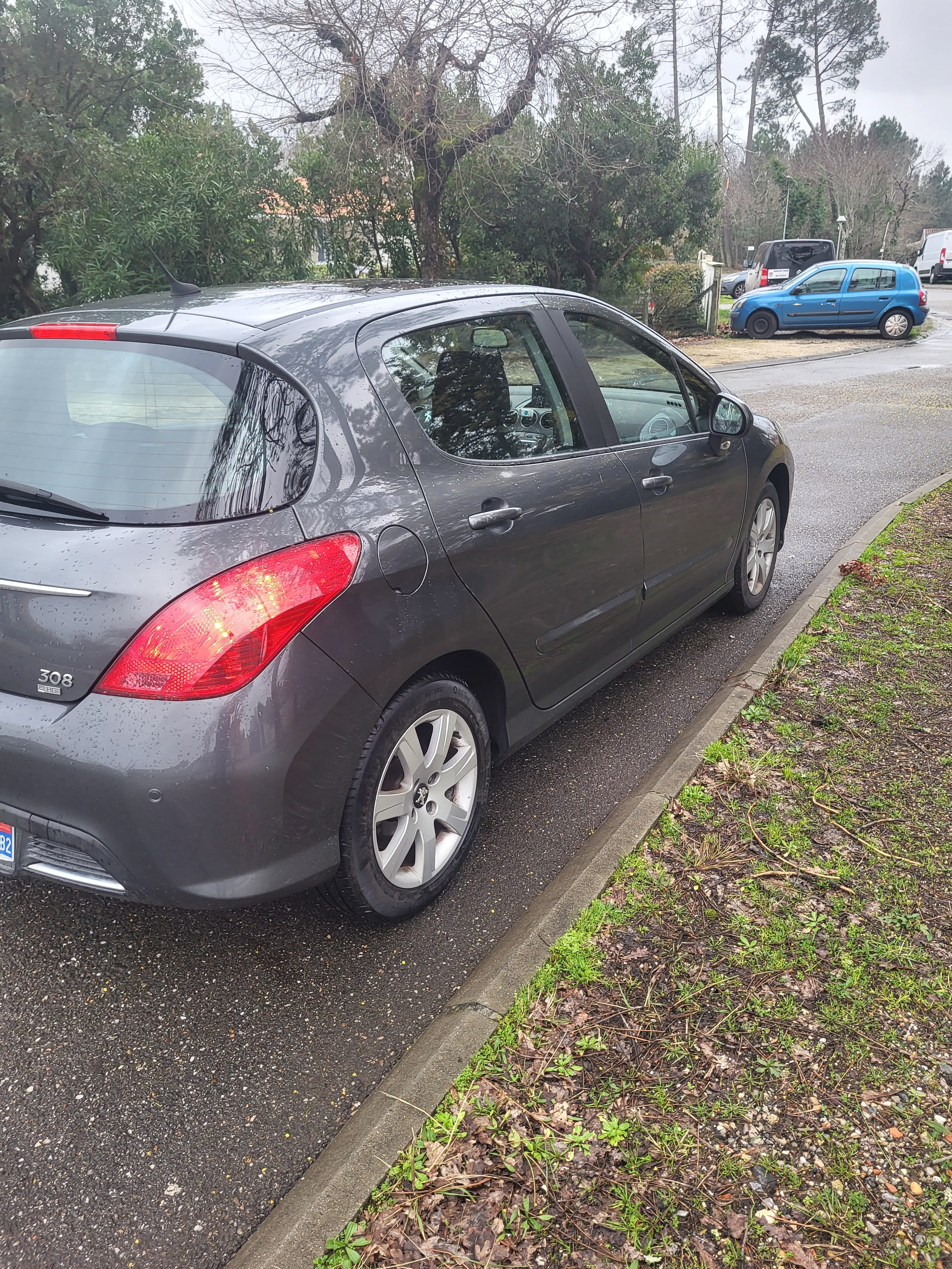 Peugeot 308 avec GPS
