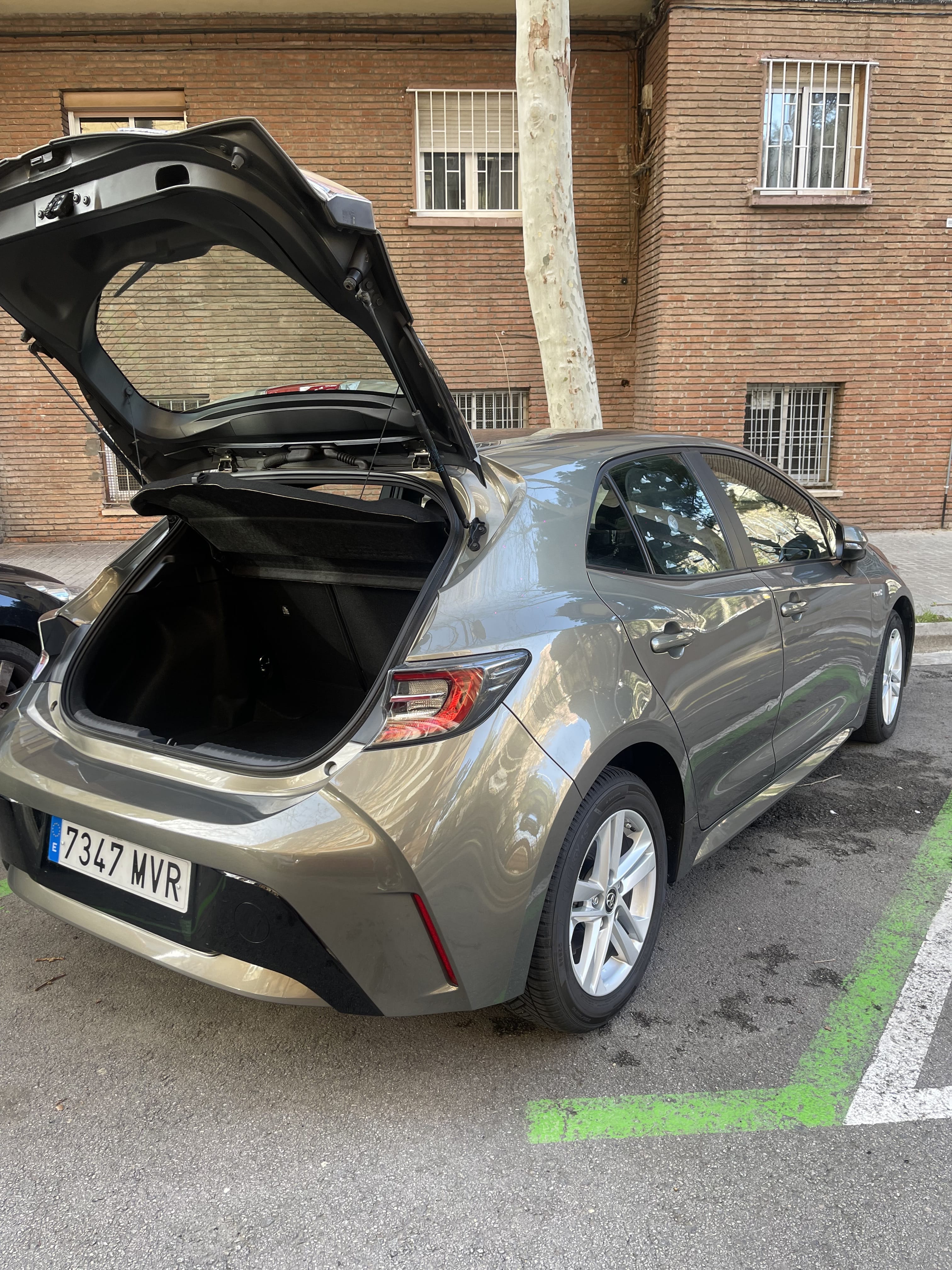 Toyota Corolla Híbrido Gasolina híbrido con Aire acondicionado