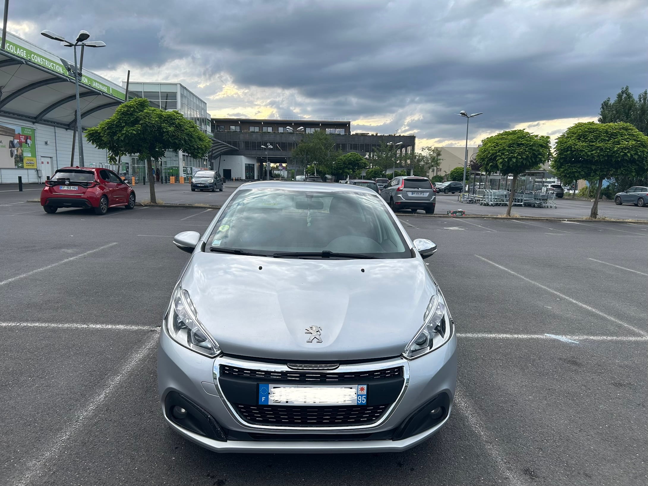Peugeot 208 Société, 2016, Diesel