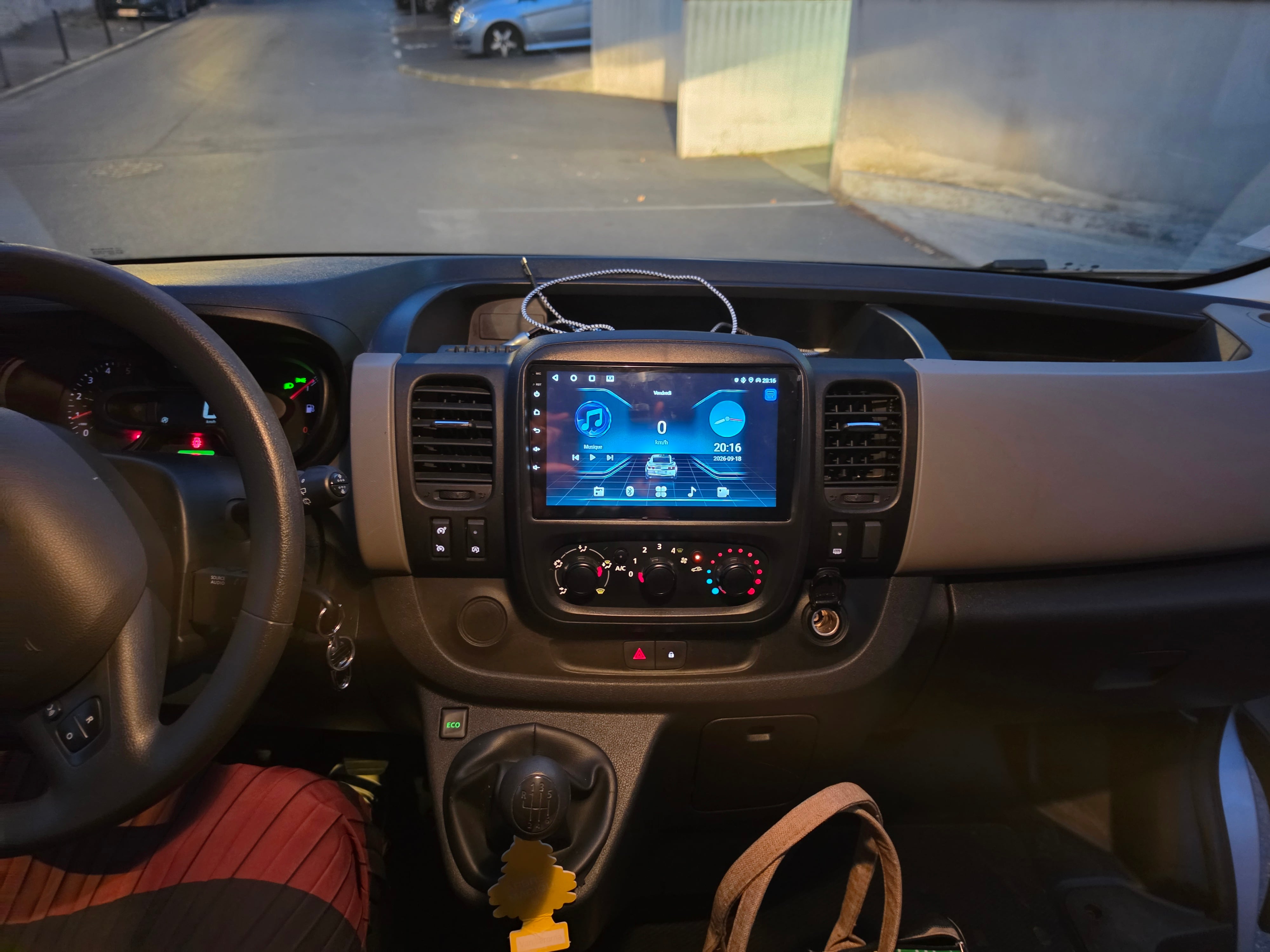 Renault Trafic avec Régulateur de vitesse