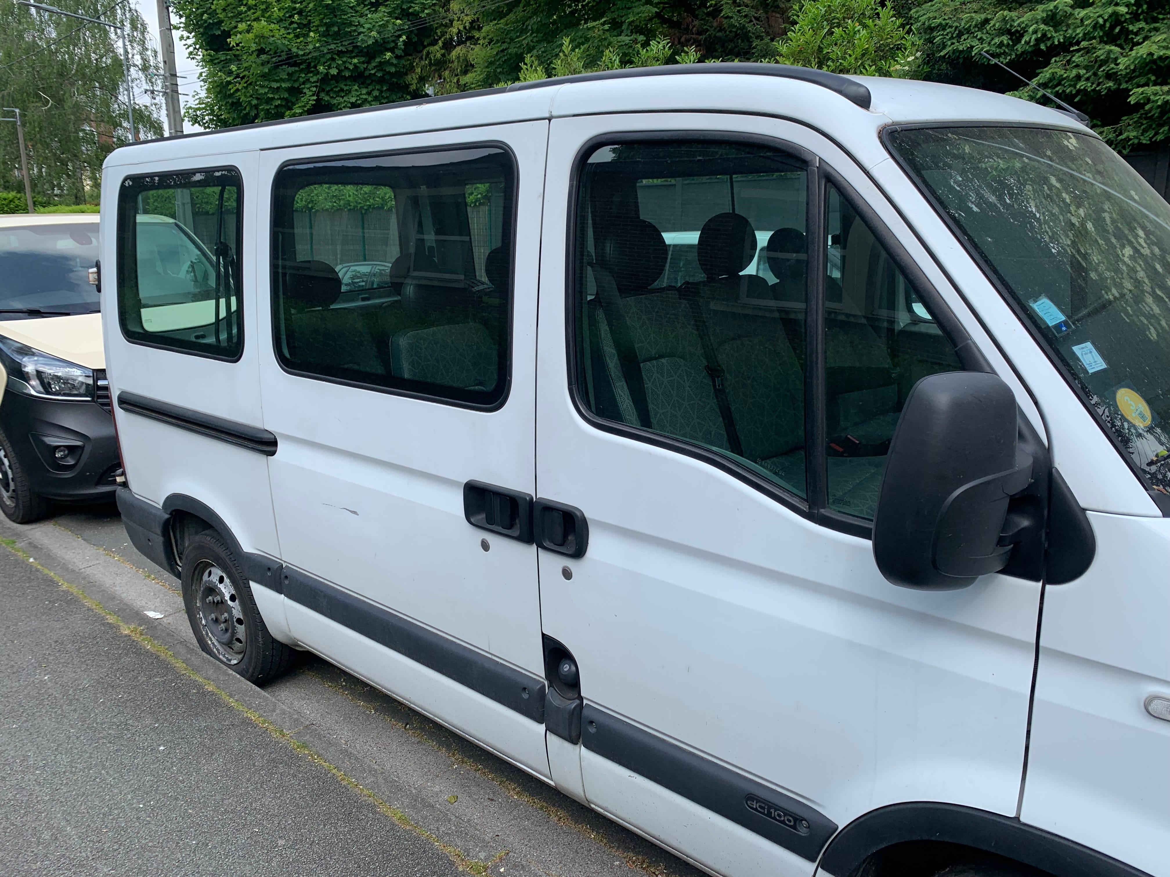 Renault Master Combi 2.5 Hdi 100cv boite 6, 2011, Diesel, 9 places et plus
