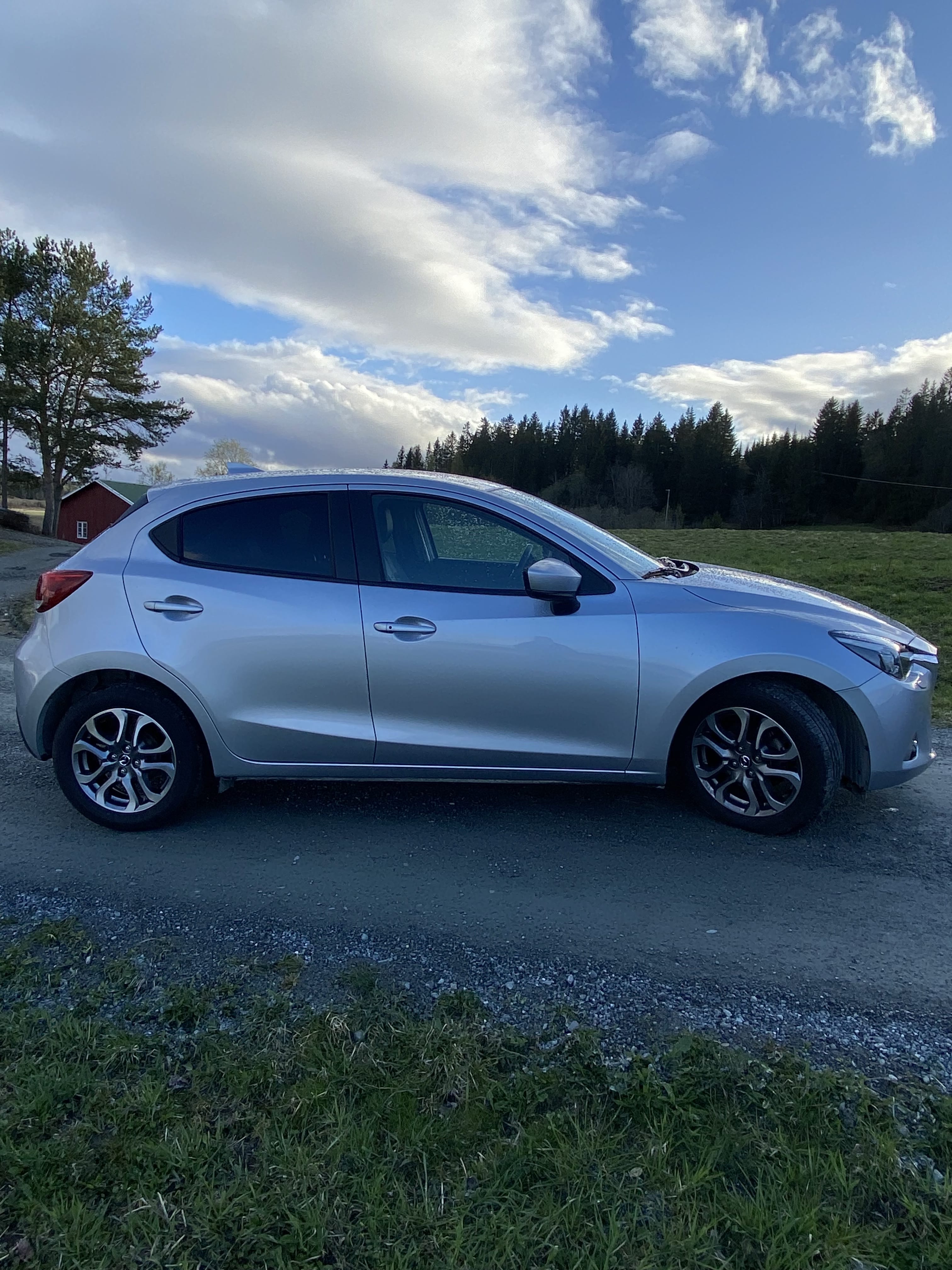 Mazda 2 med Aircondition
