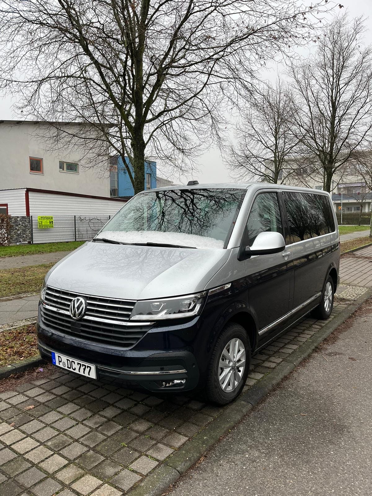 Volkswagen Multivan, 2022, Diesel, Automatik, 7 Sitze