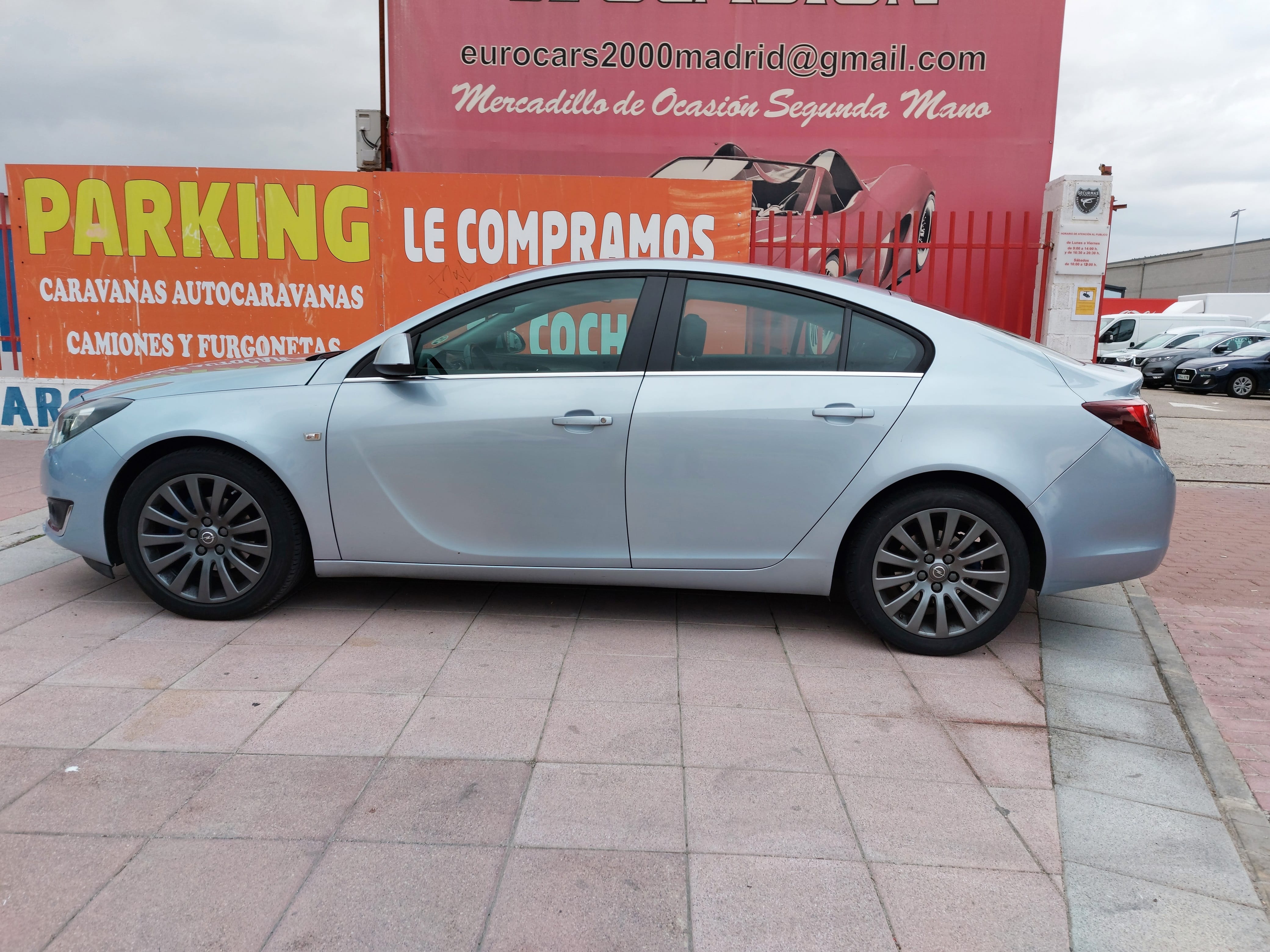 Opel Insignia 2.0cdti 120cv con Aire acondicionado