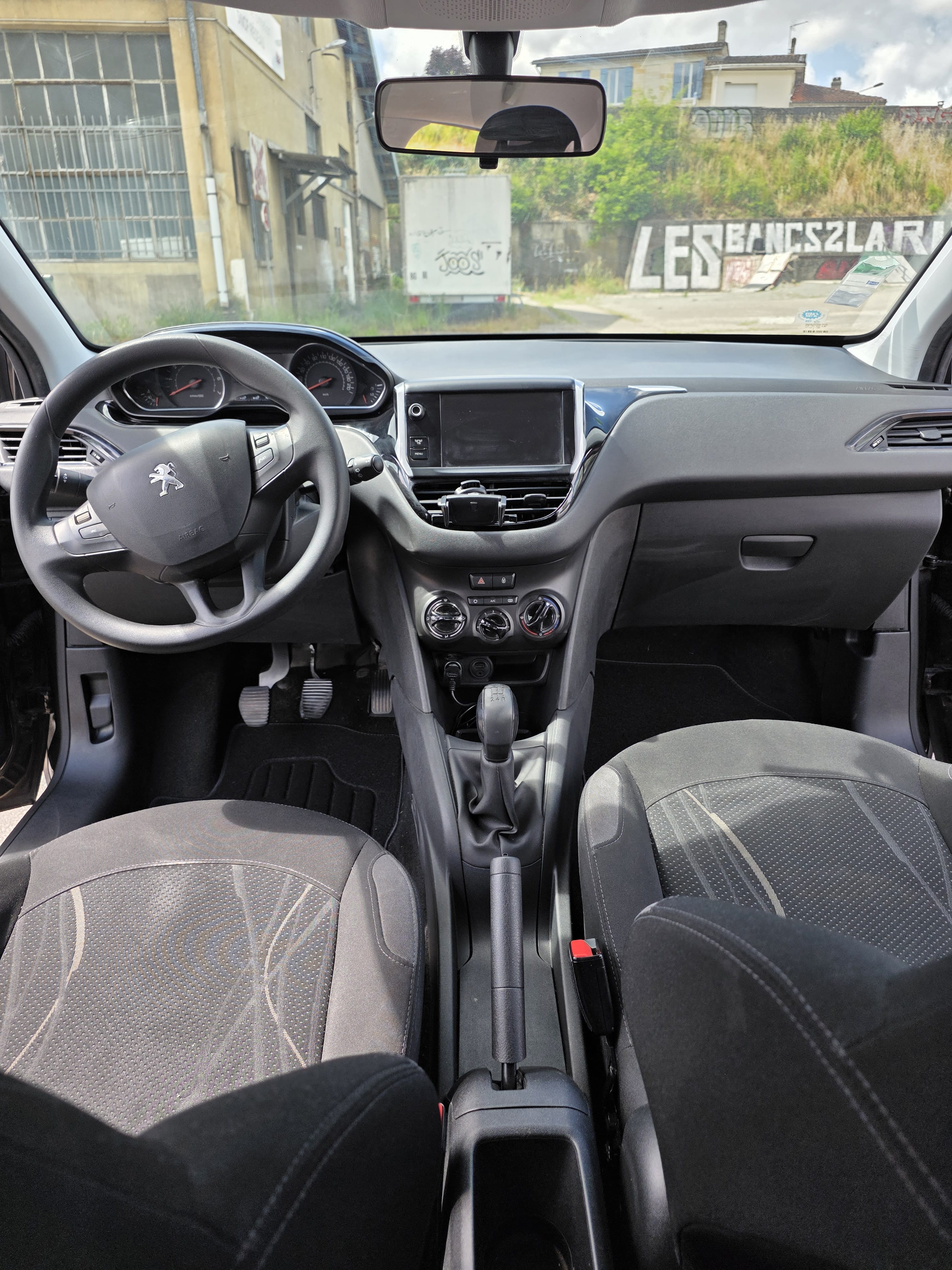 Peugeot 208 met GPS