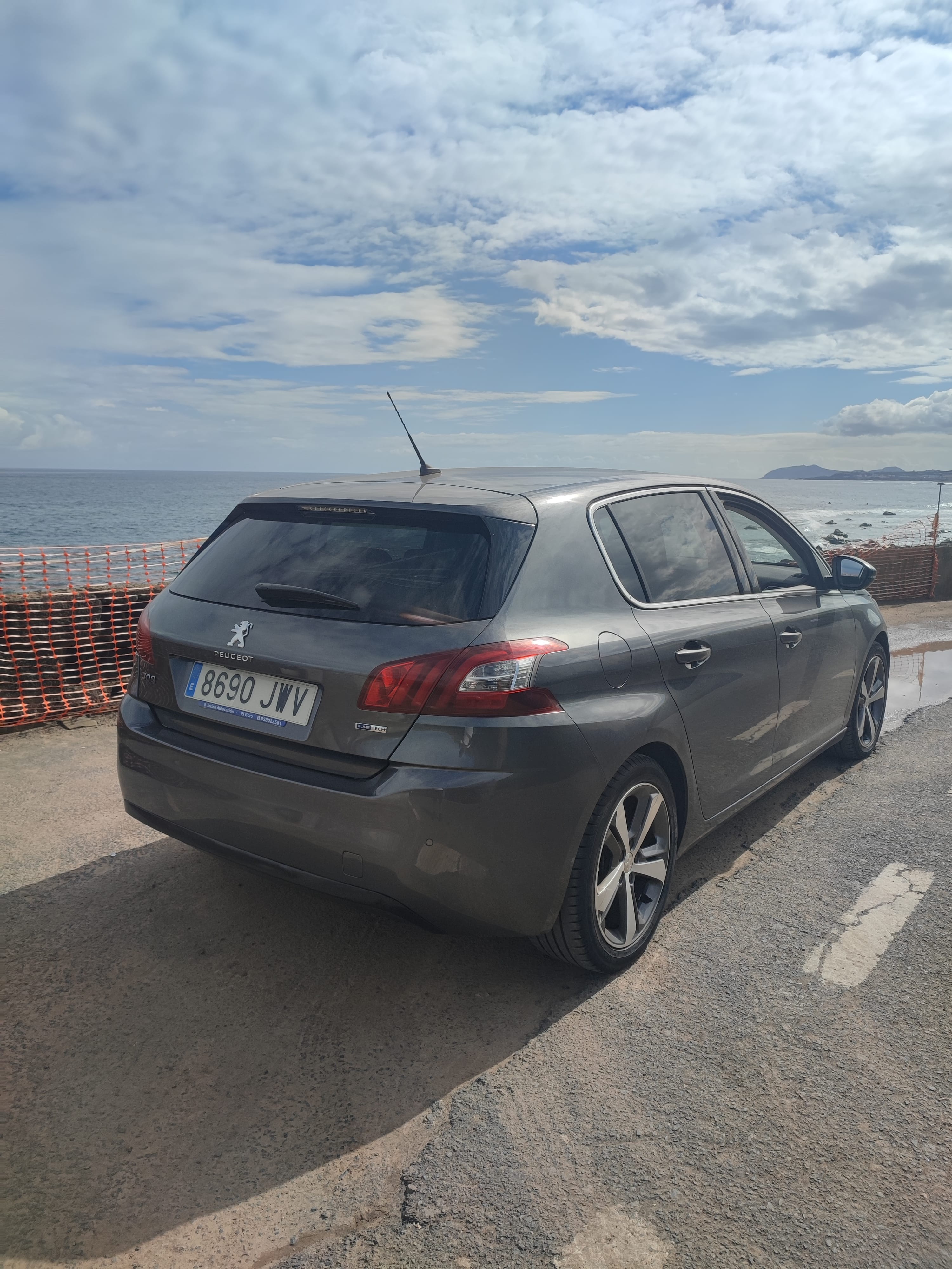 Peugeot 308 con GPS