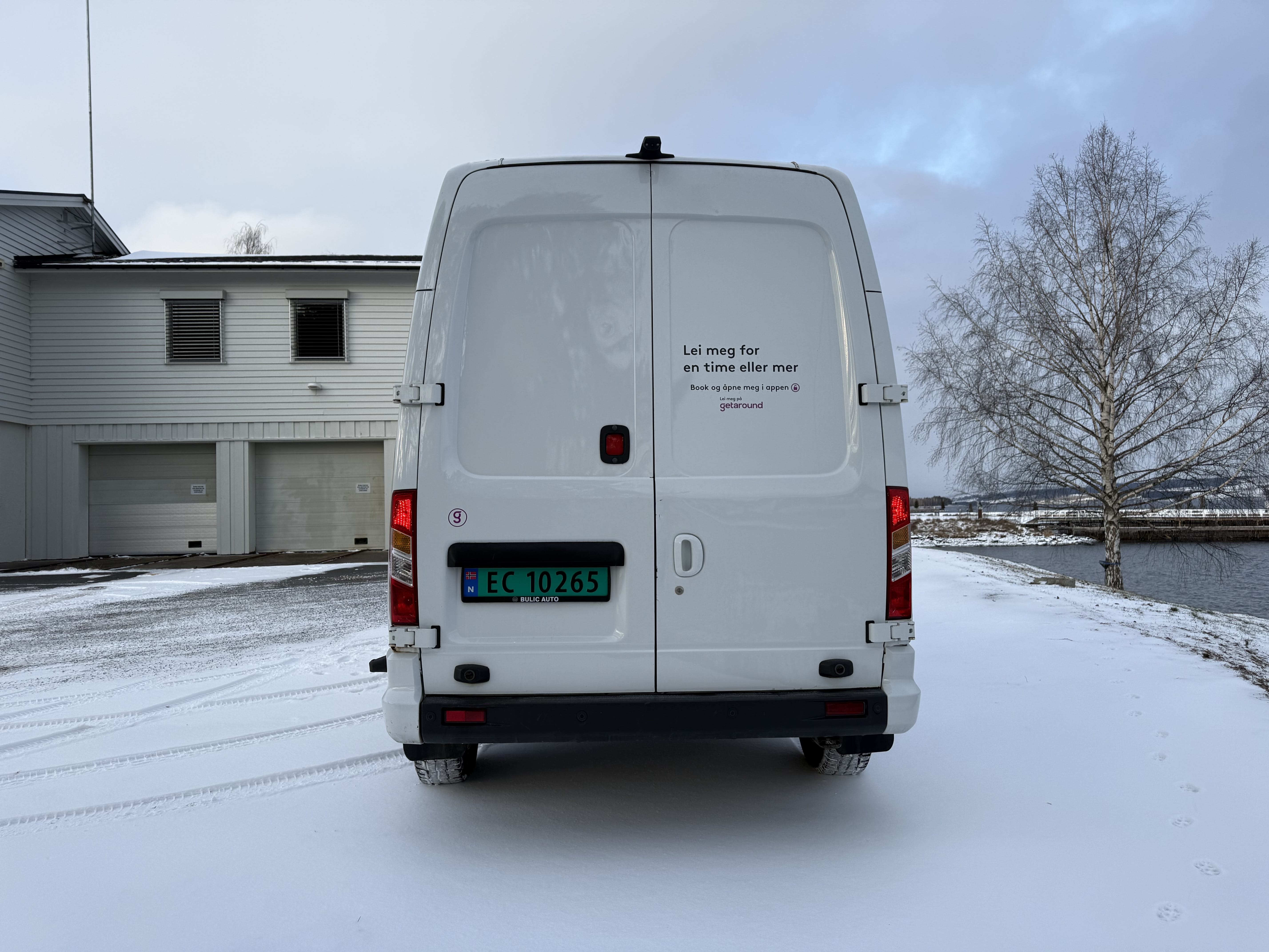 Maxus EV80 - Gratis bom og parkering with Bluetooth audio