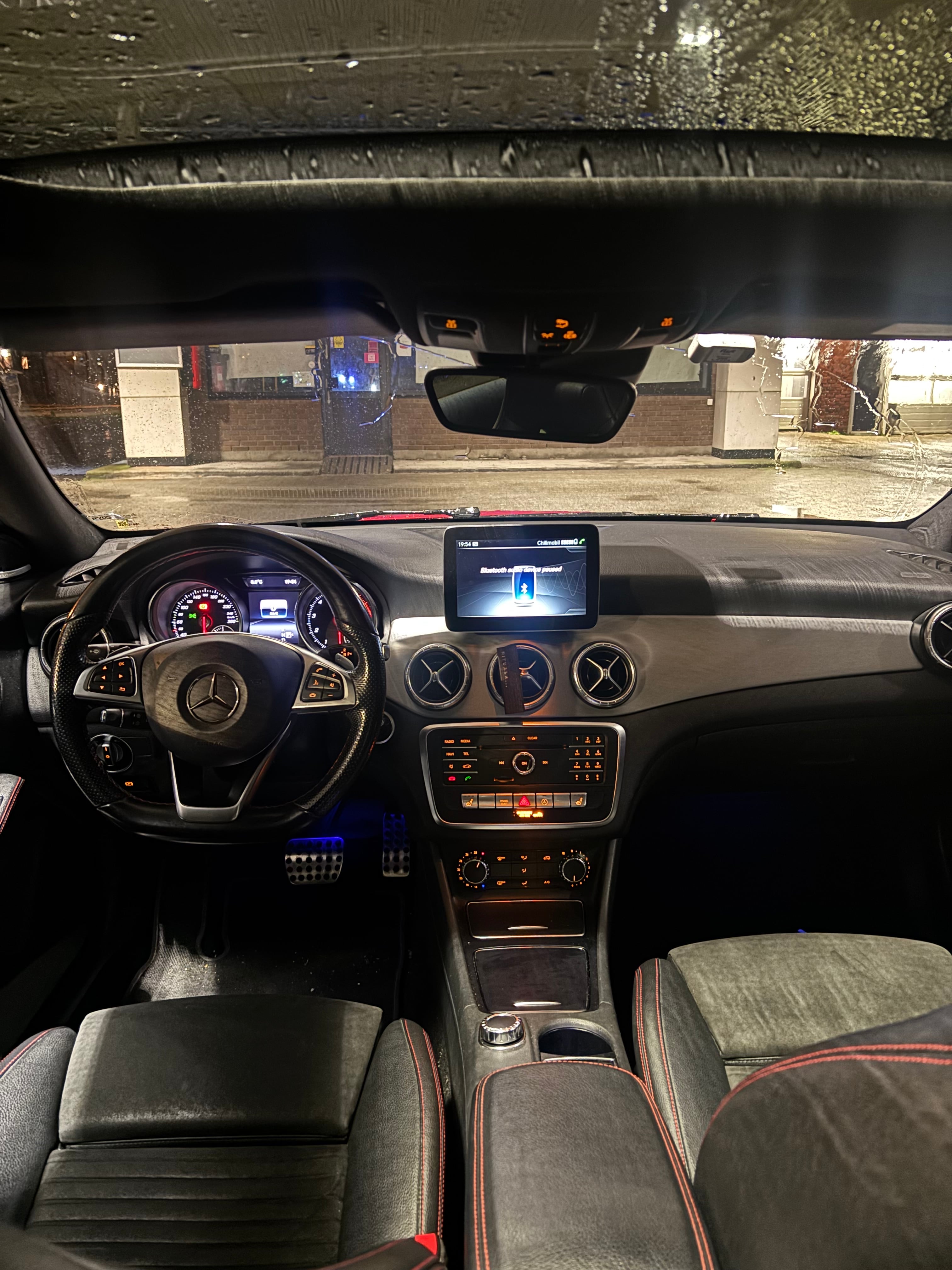 Mercedes-Benz CLA 180 med Cruisekontroll