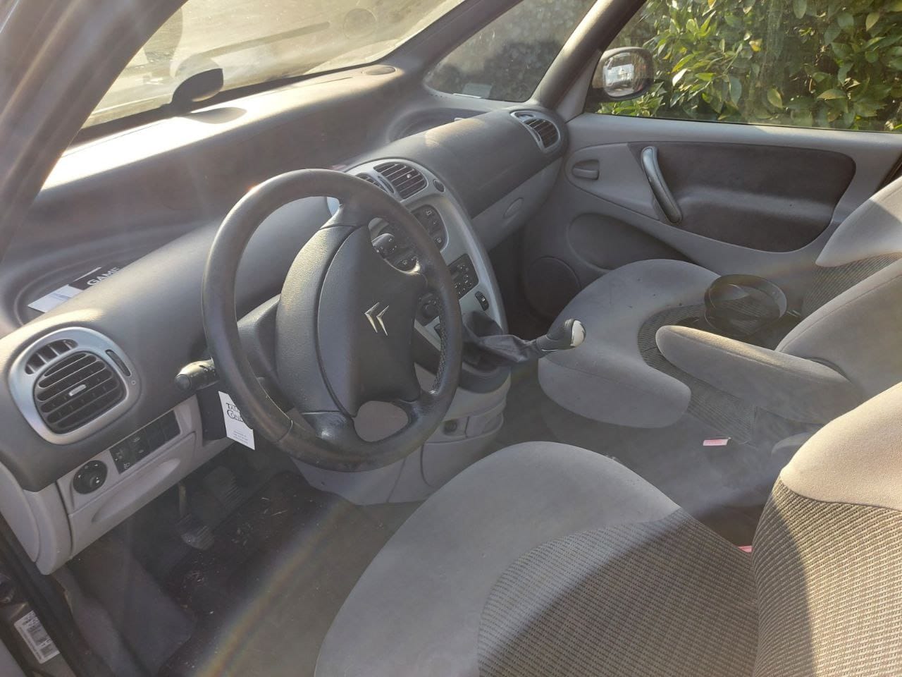 Citroen Xsara Picasso con Radio 