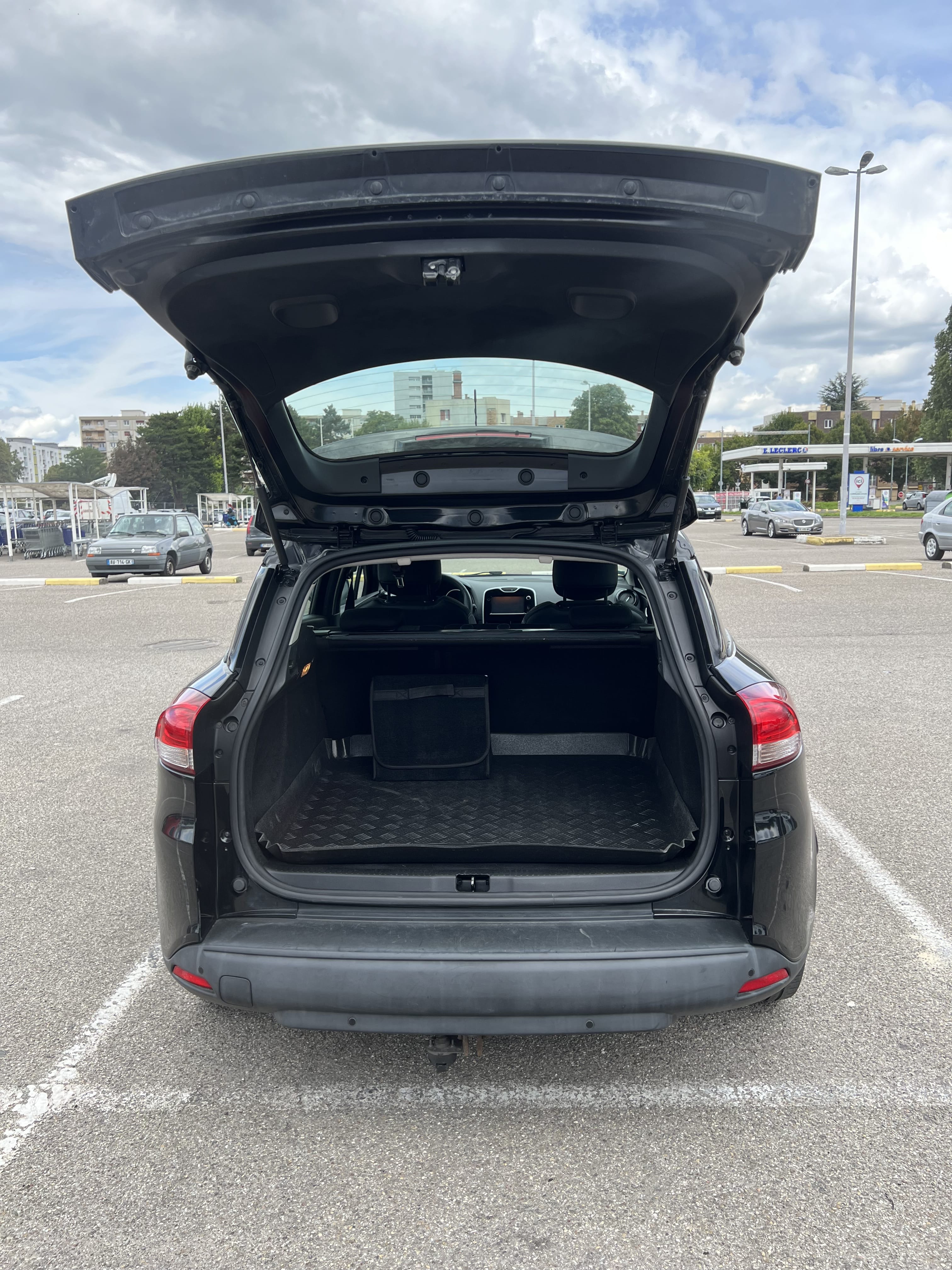 Renault Clio Estate Essence 95 avec Audio Bluetooth