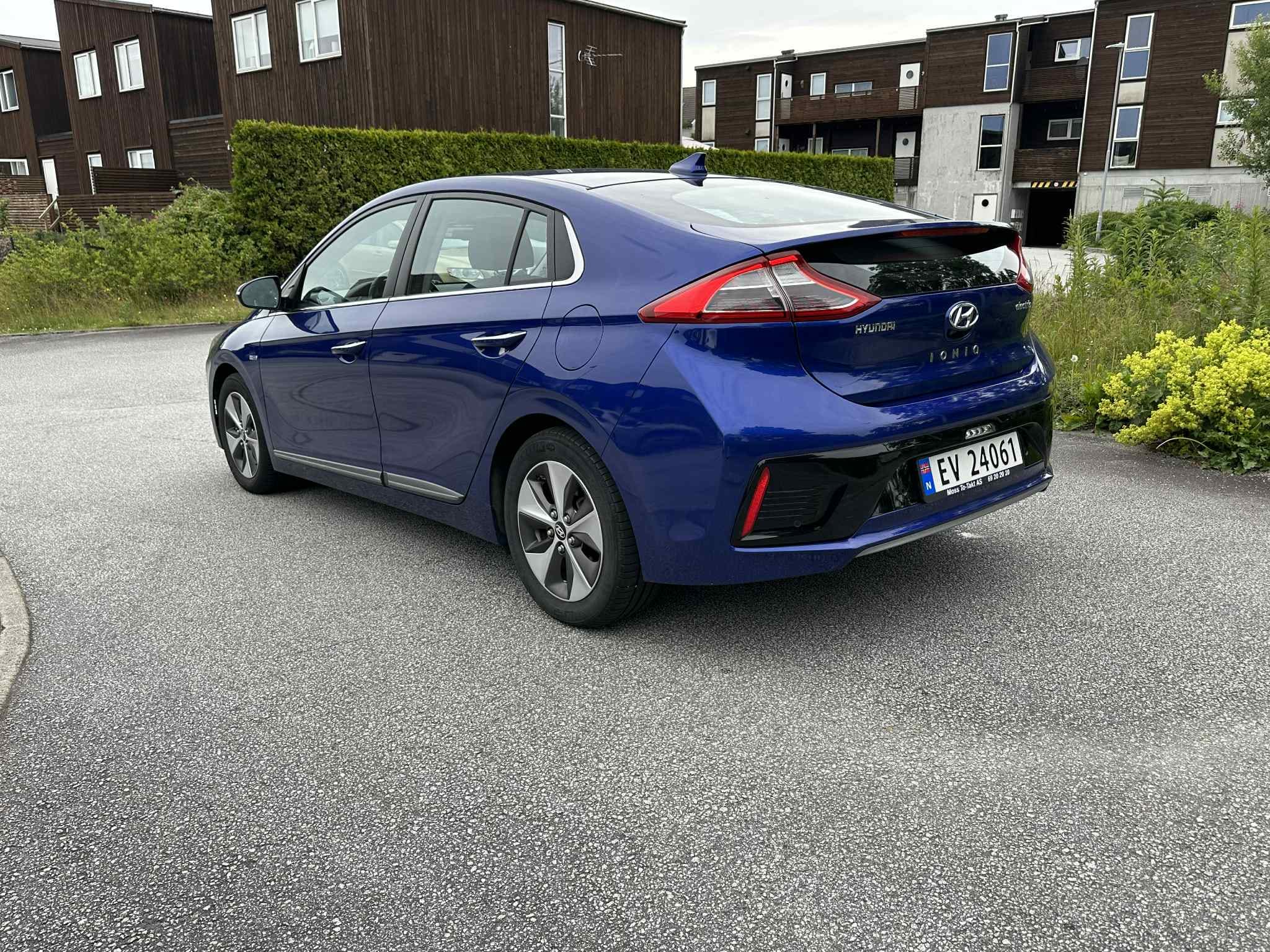 Hyundai Ioniq med GPS