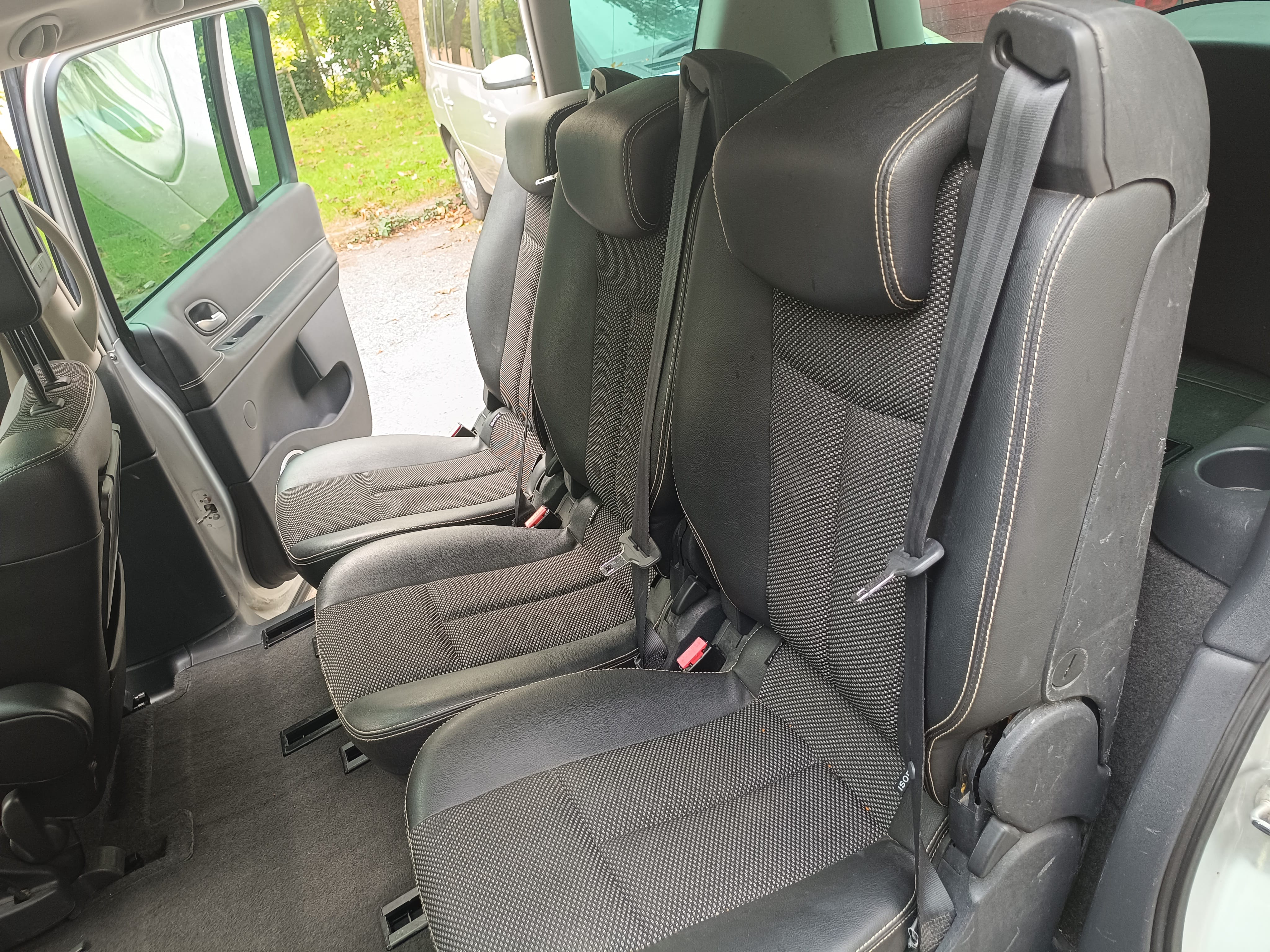 Renault Espace avec Siège bébé