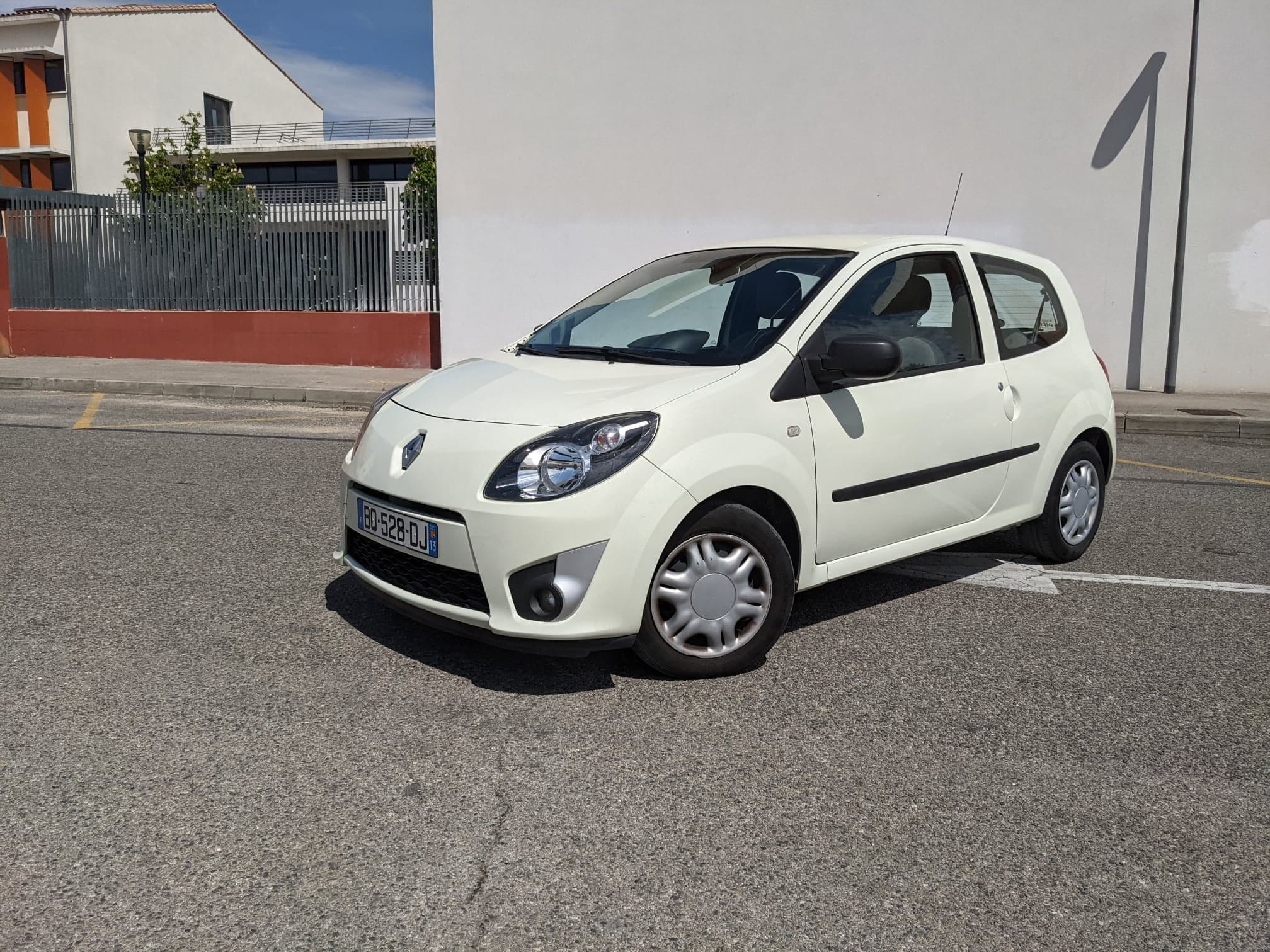 Renault Twingo II 75CV Climatisé, 2011, Essence 95