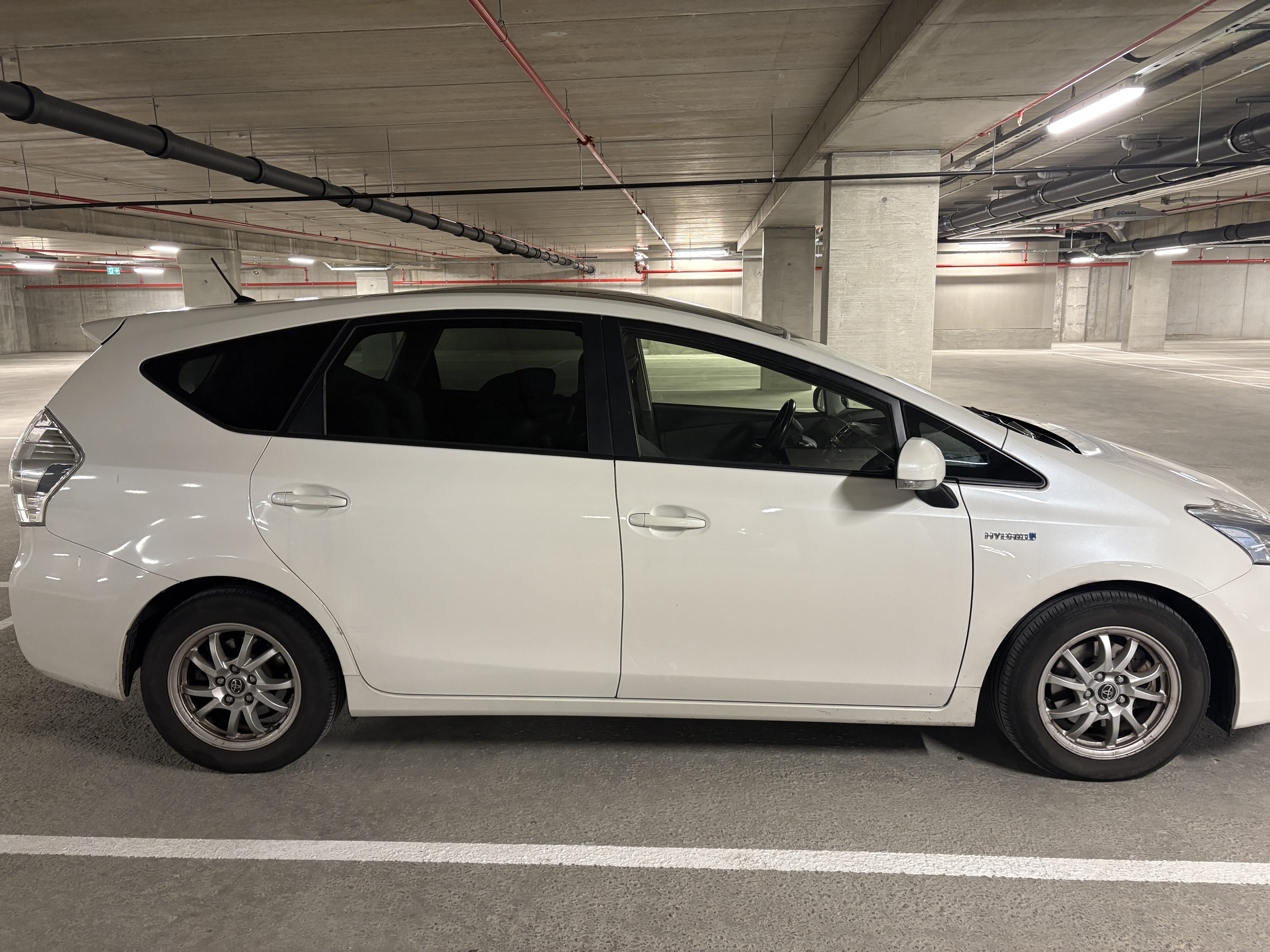 Toyota Prius + med GPS