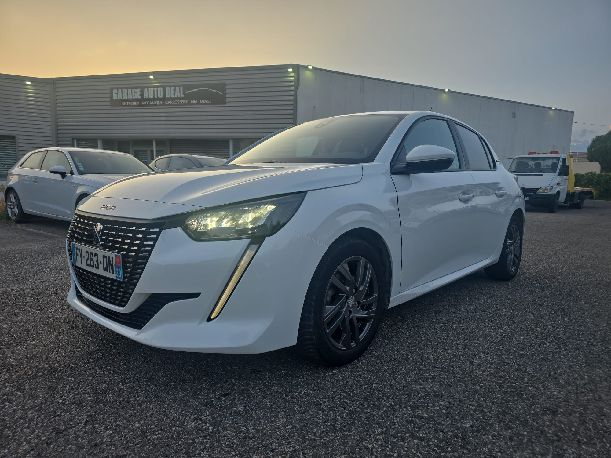 Peugeot 208, 2021, Essence 95