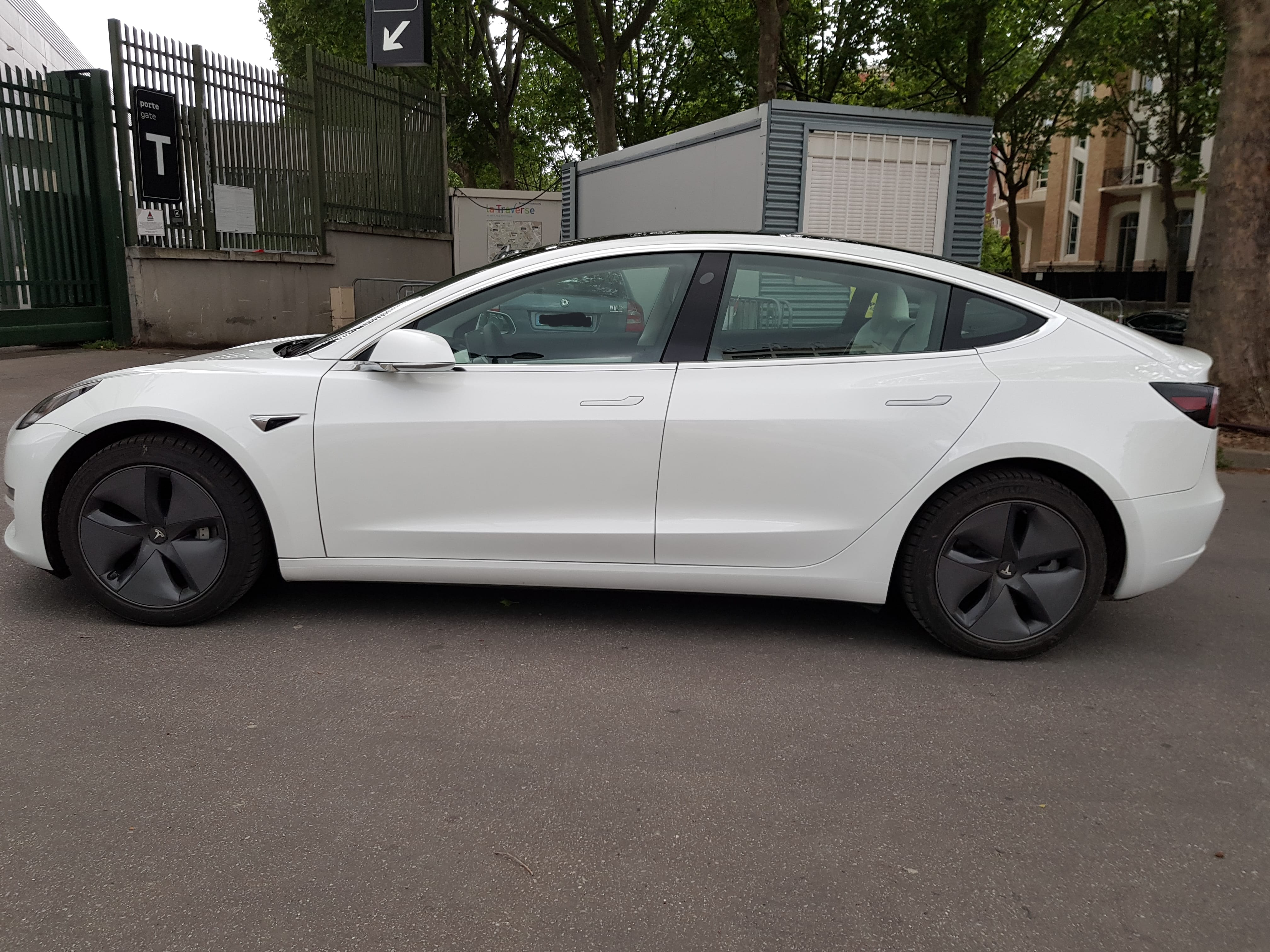 Tesla Model 3 LR AWD avec Climatisation