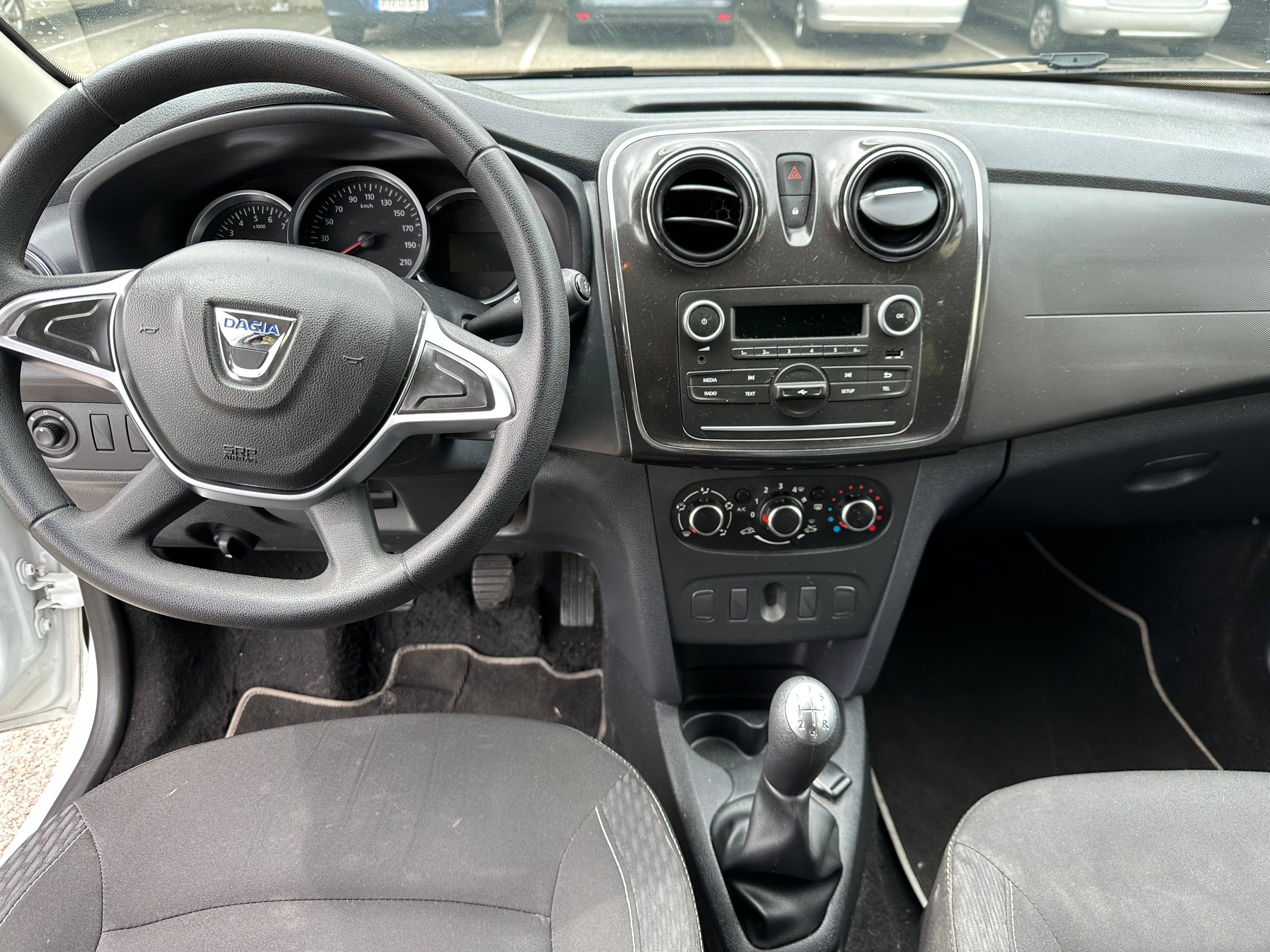 Dacia Sandero Essential