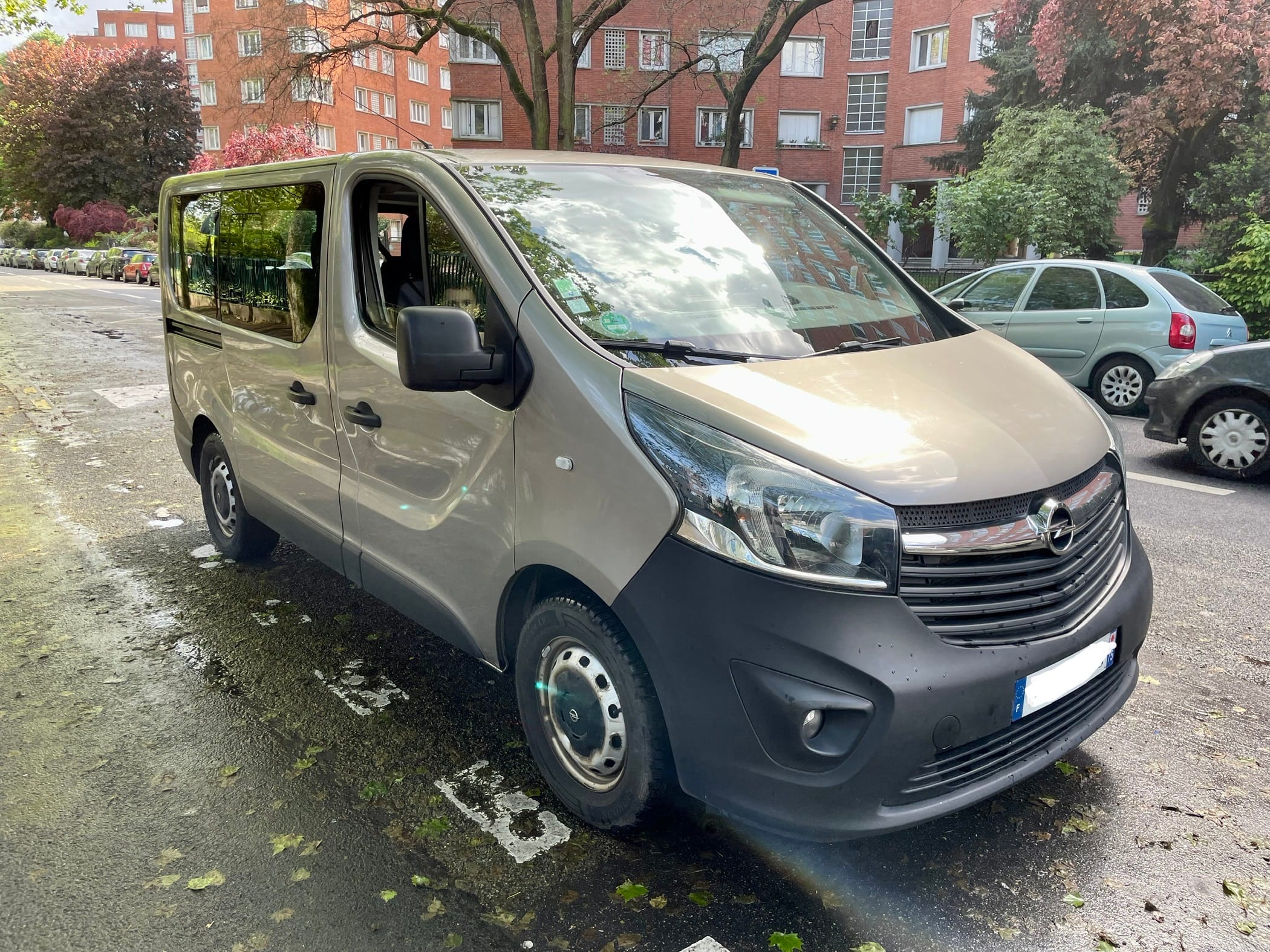Opel Vivaro Combi, 2015, Diesel, 9 places et plus