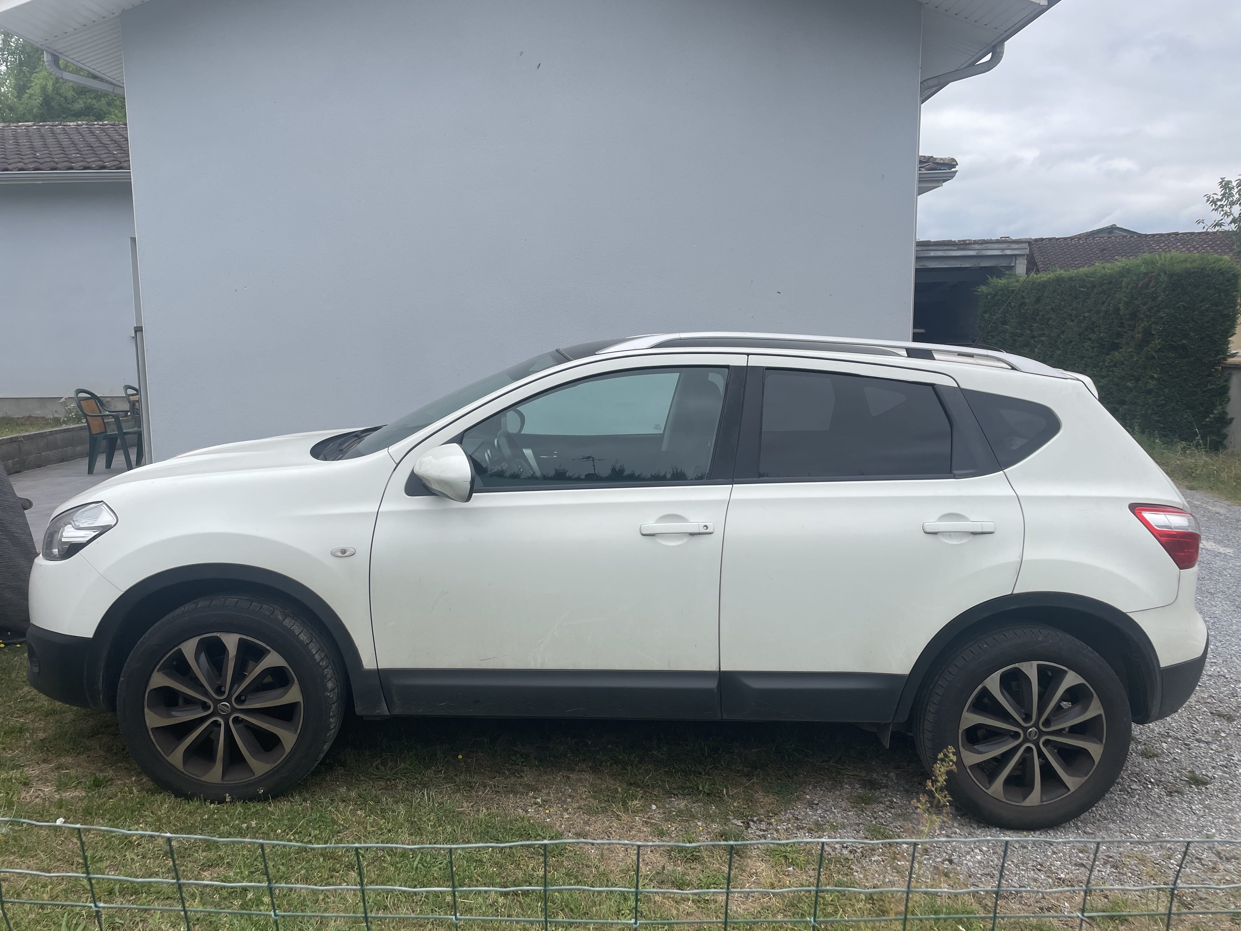 Nissan Qashqai avec Climatisation