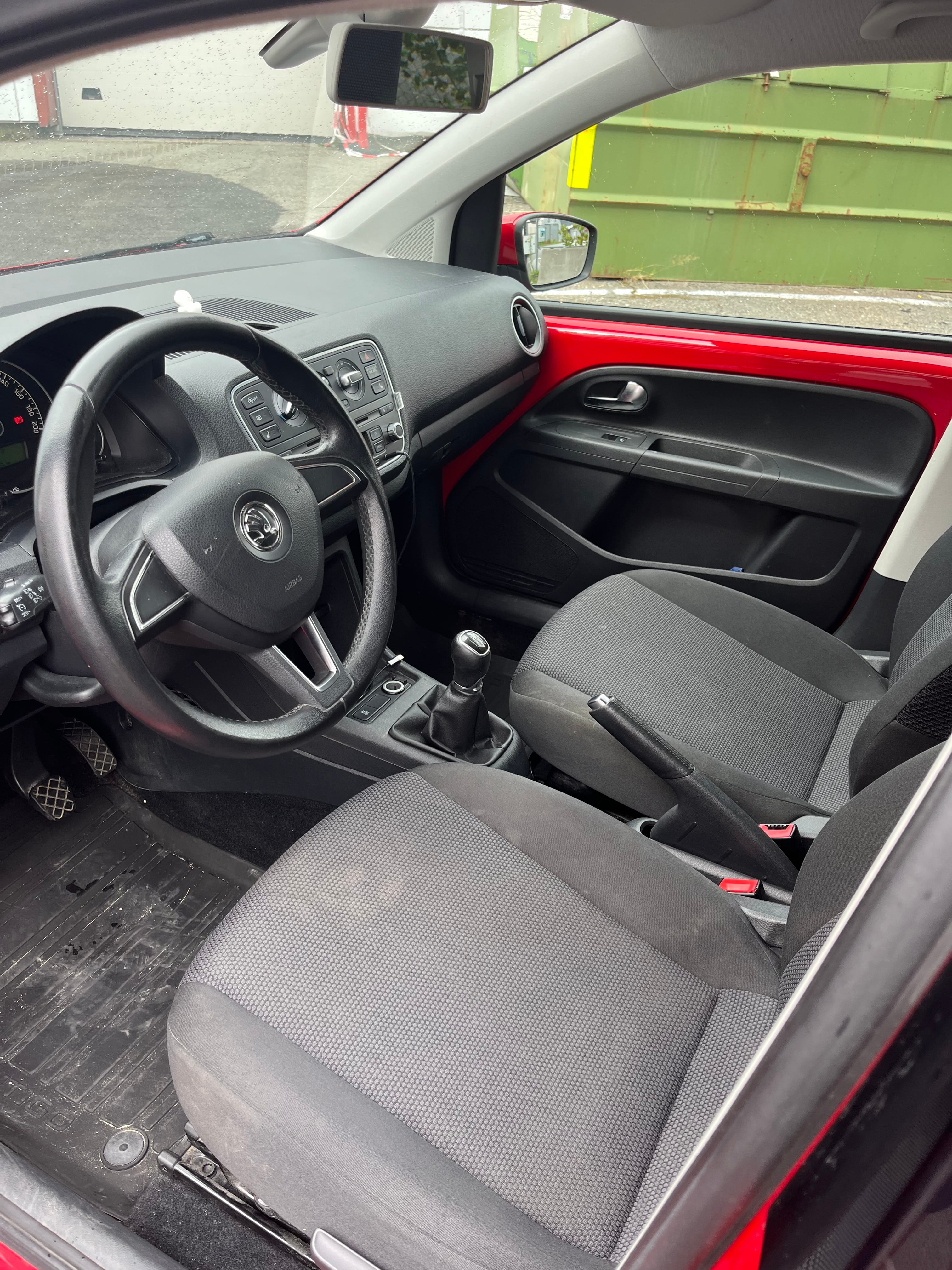 Skoda Citigo med Lydinngang