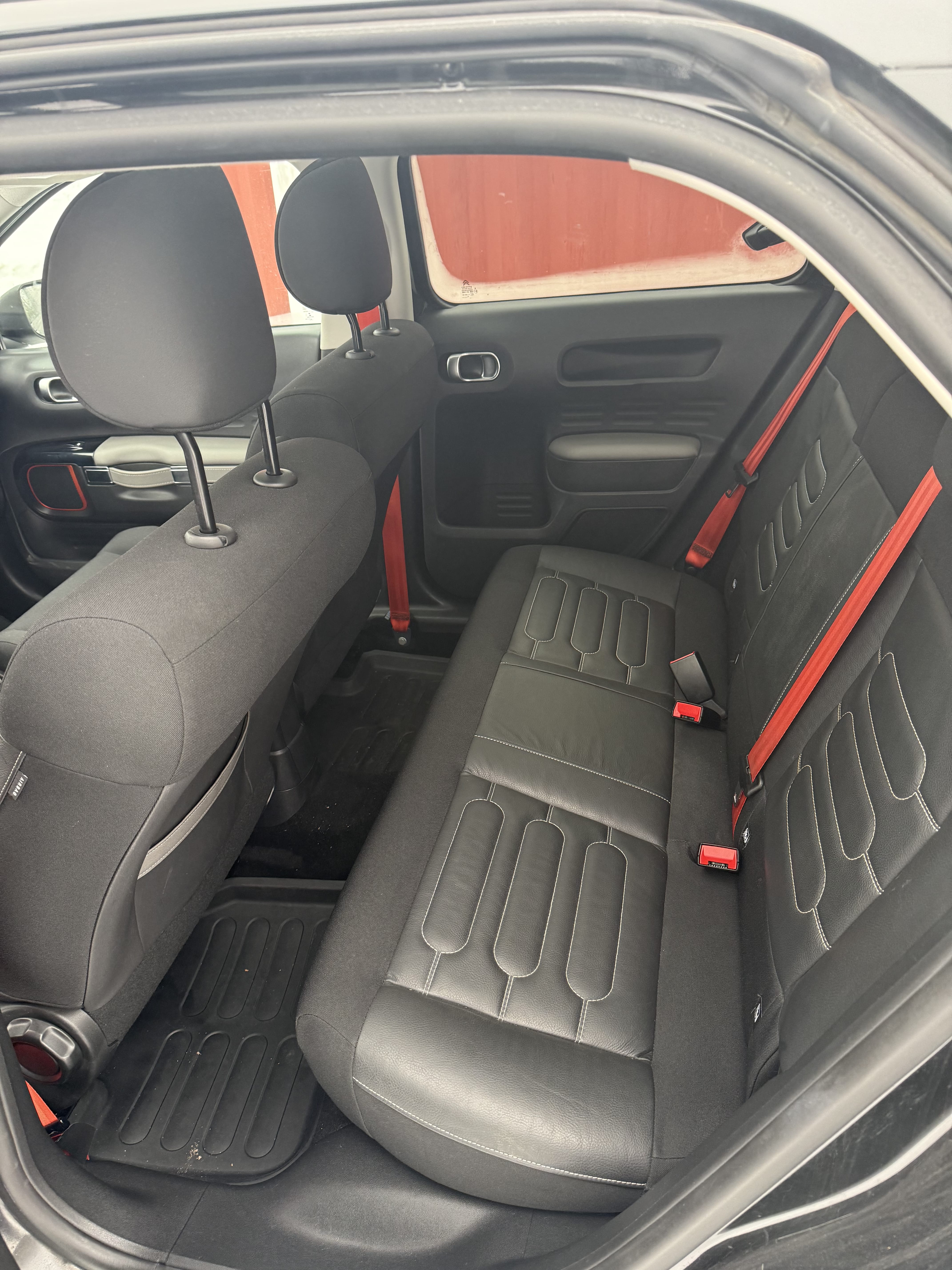 Citroen C4 Cactus with Bluetooth audio