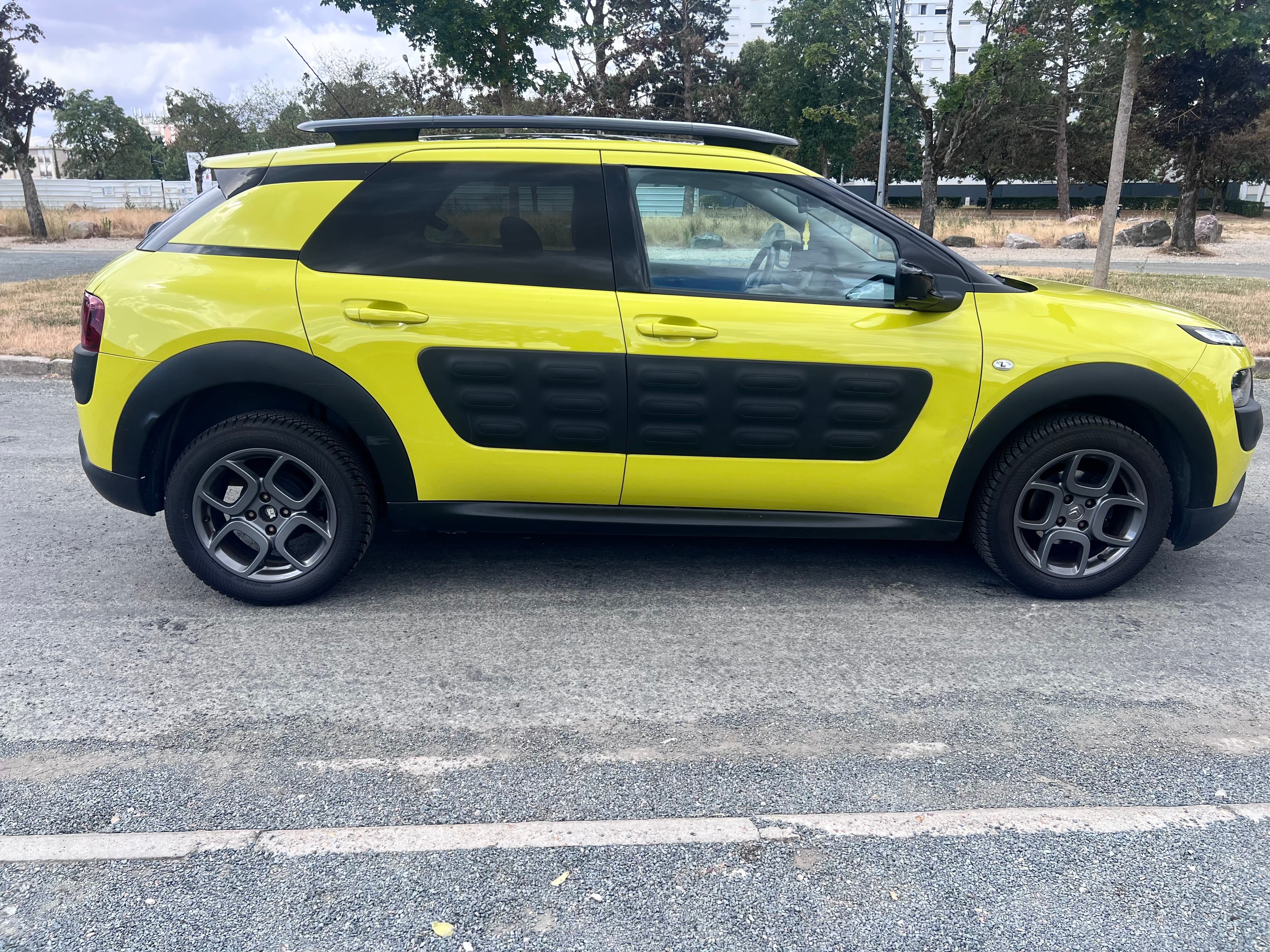 Citroen C4 Cactus avec Audio Bluetooth