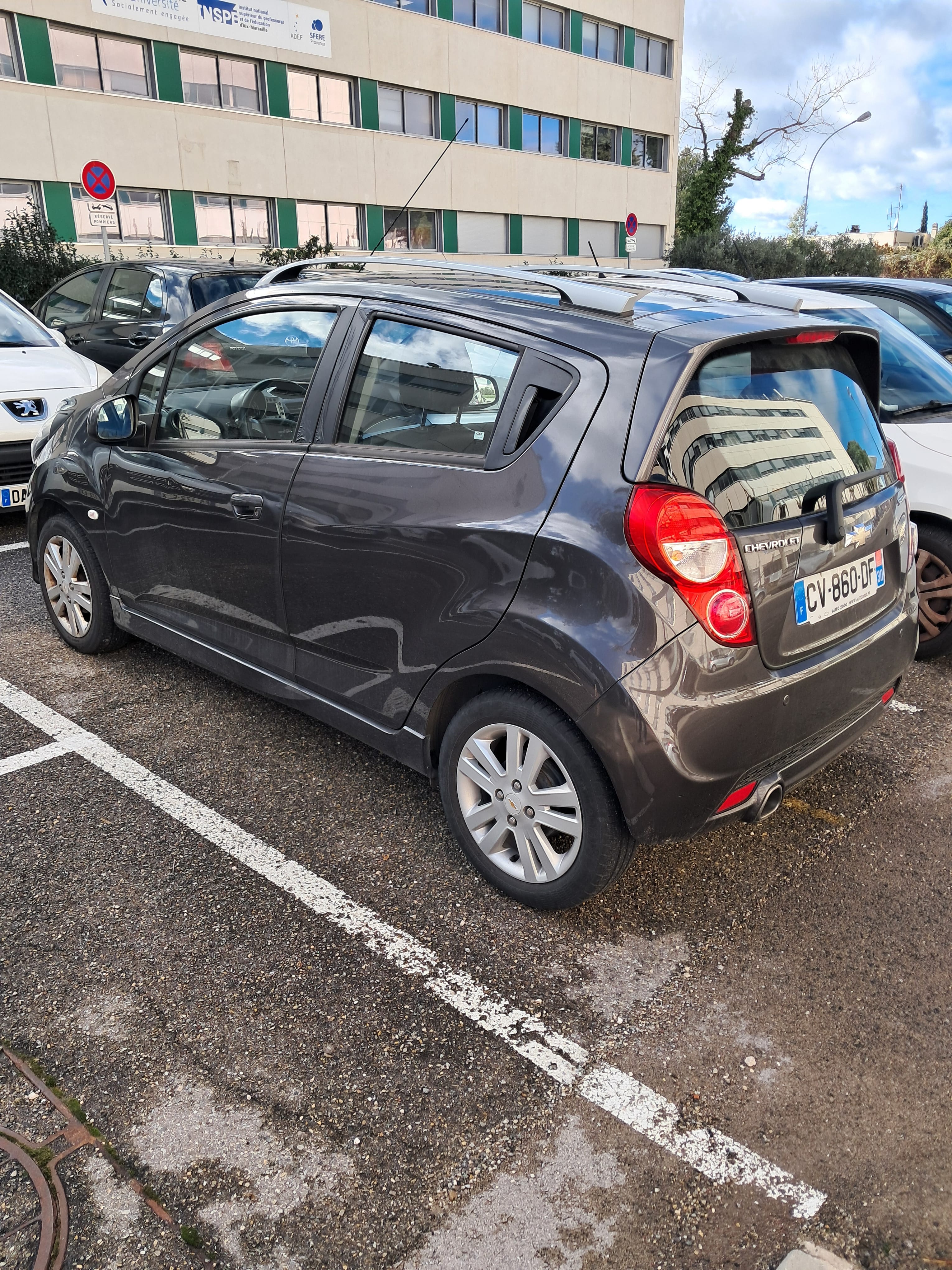 Chevrolet Spark EV 2LT with Bluetooth audio