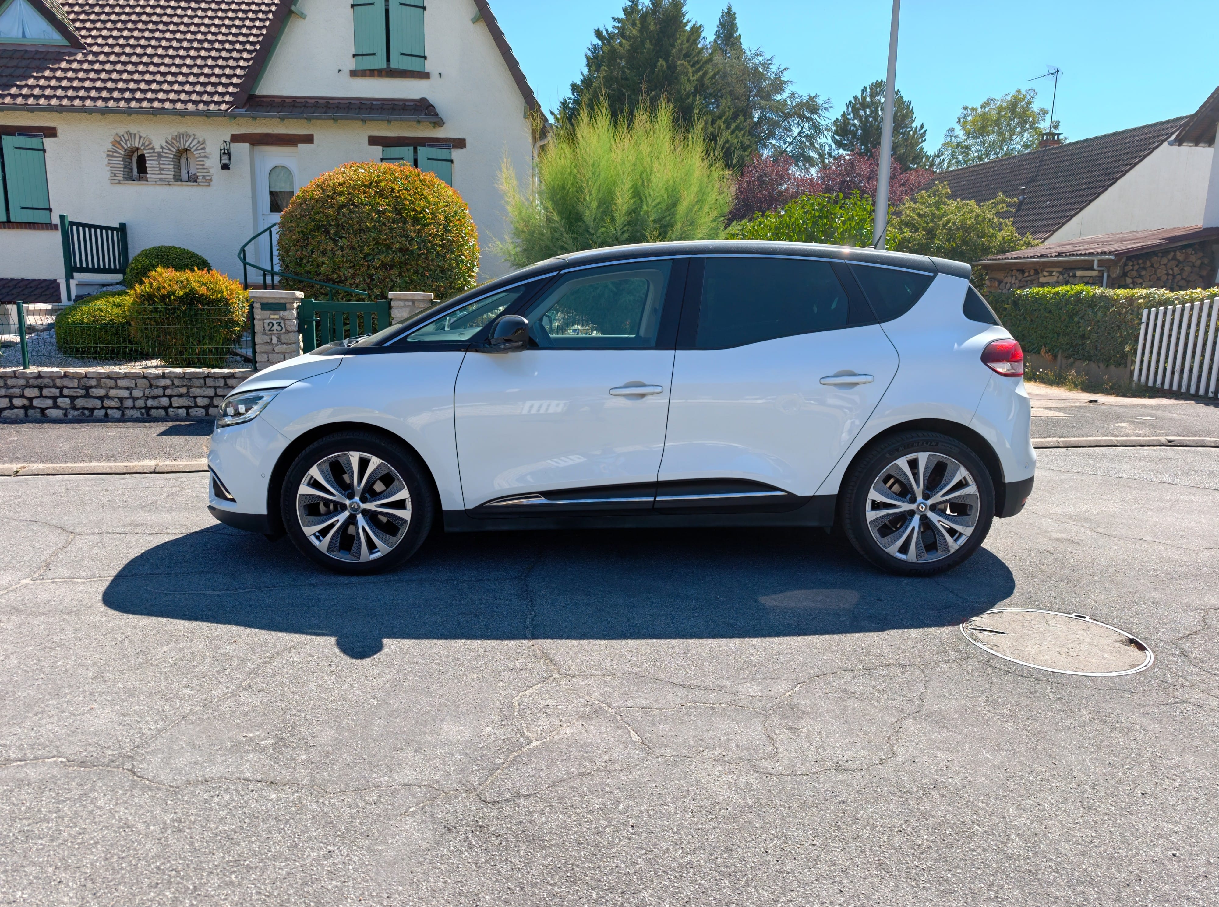 Renault Scenic avec Climatisation