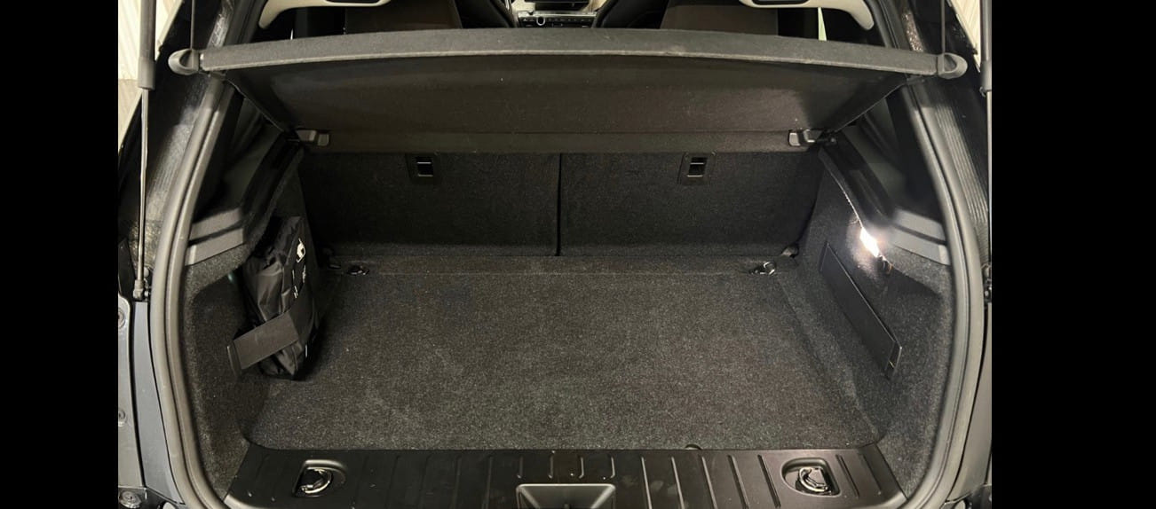 BMW i3 med Lydinngang