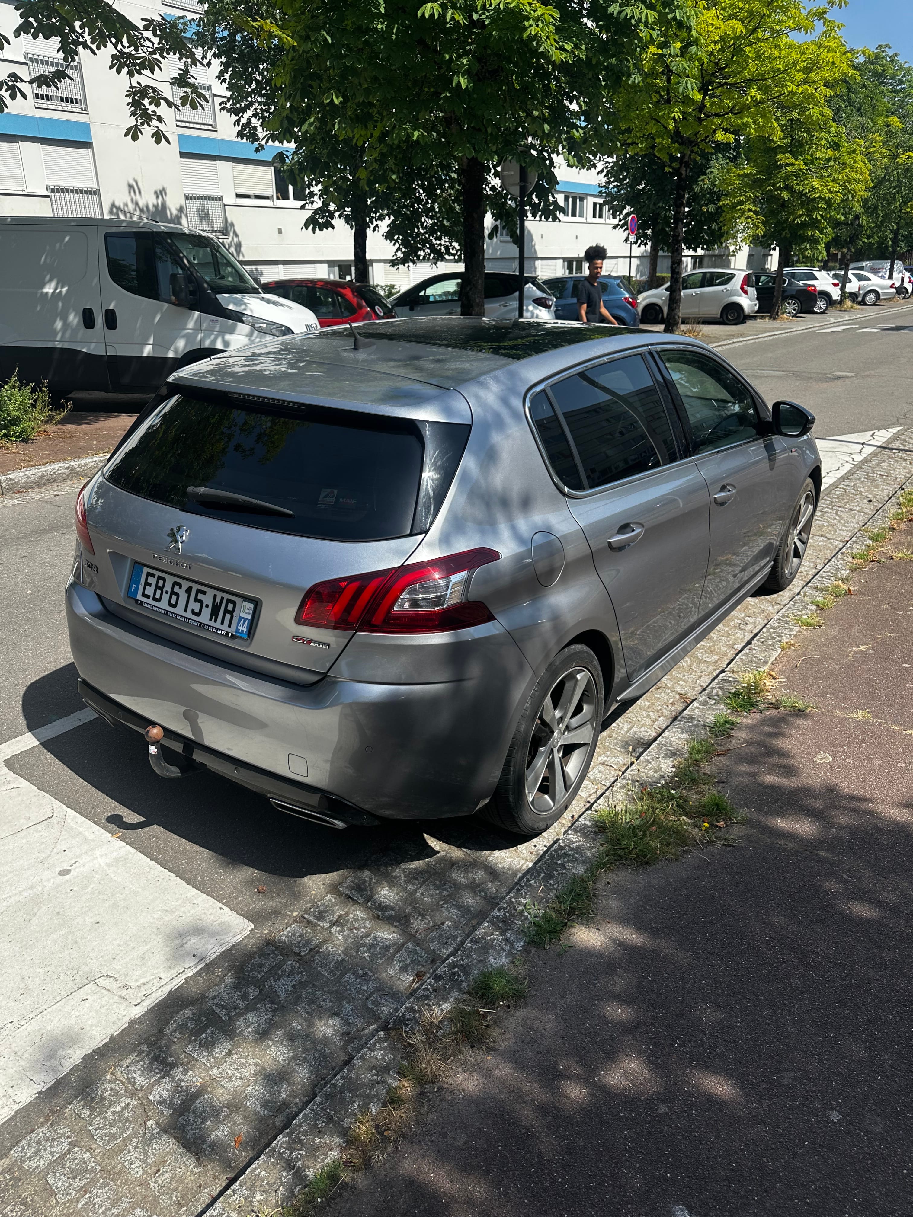 Peugeot 308 avec Climatisation