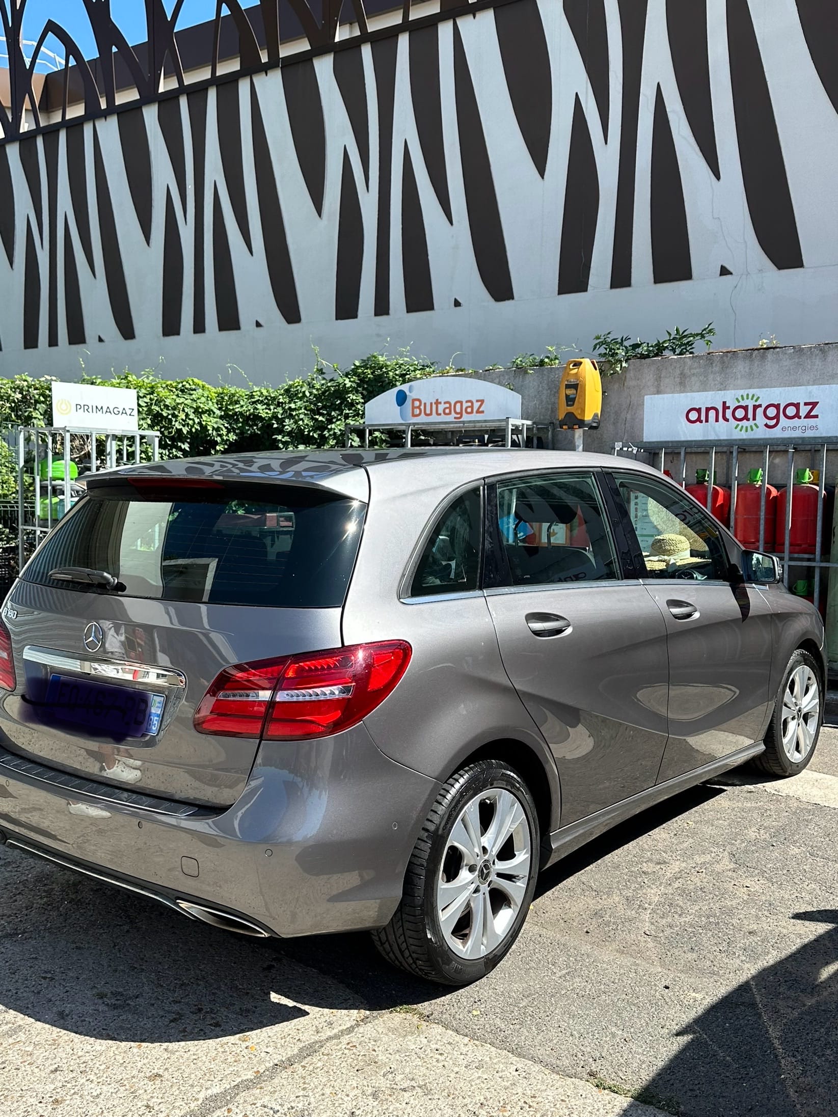 Mercedes-Benz Classe B avec GPS