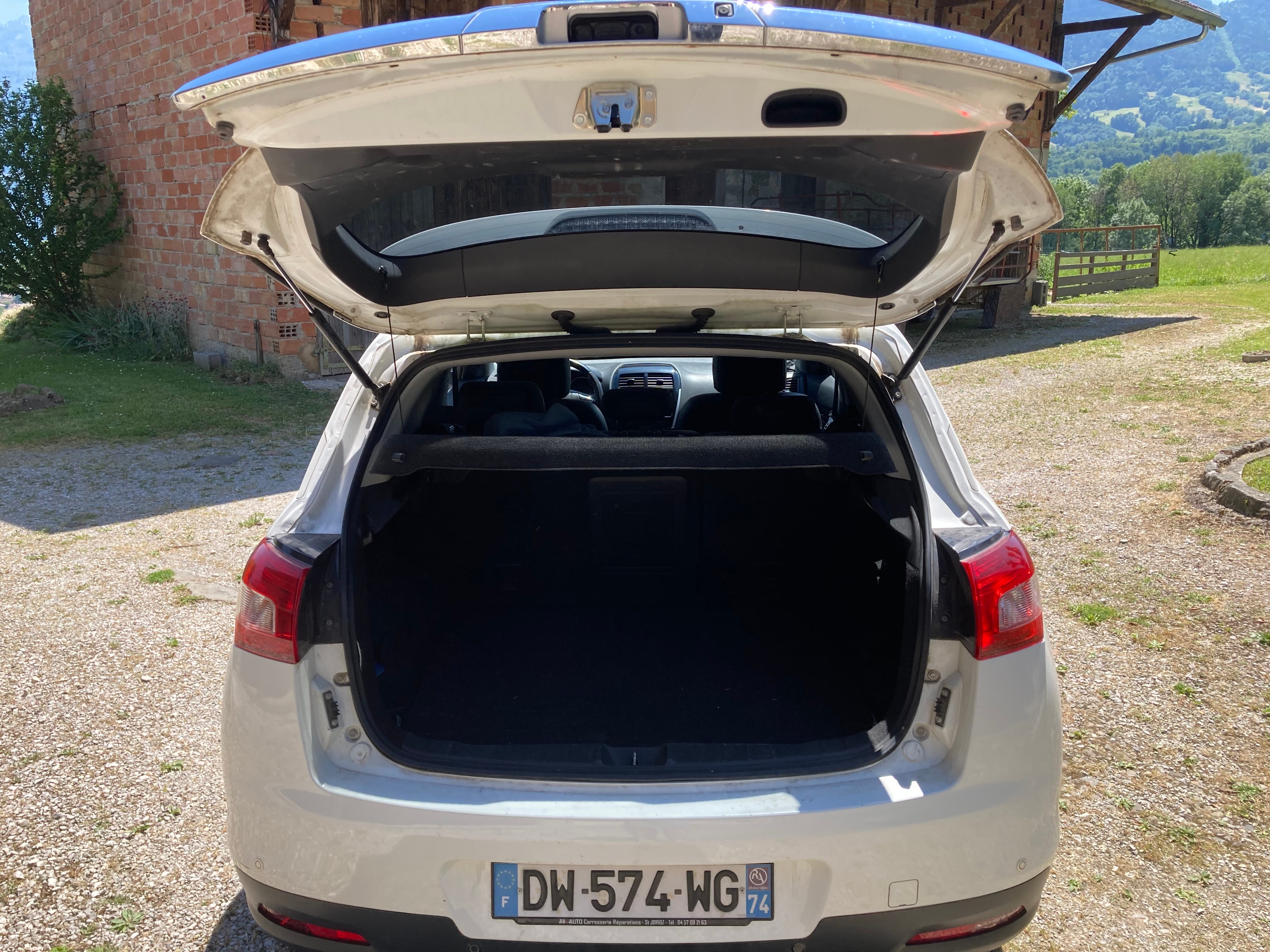 Peugeot 4008 avec Pneus neige