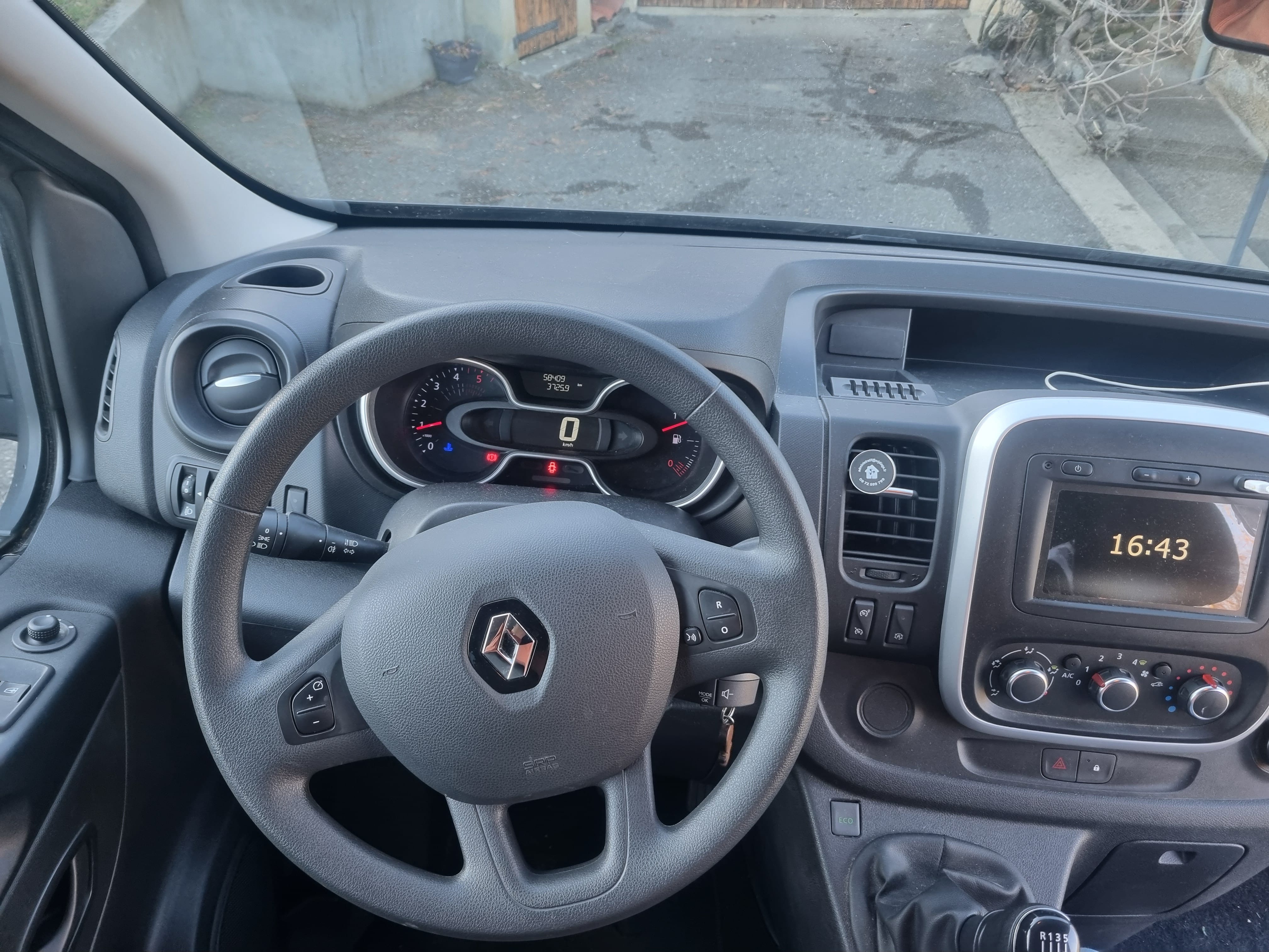 Renault Trafic Passenger