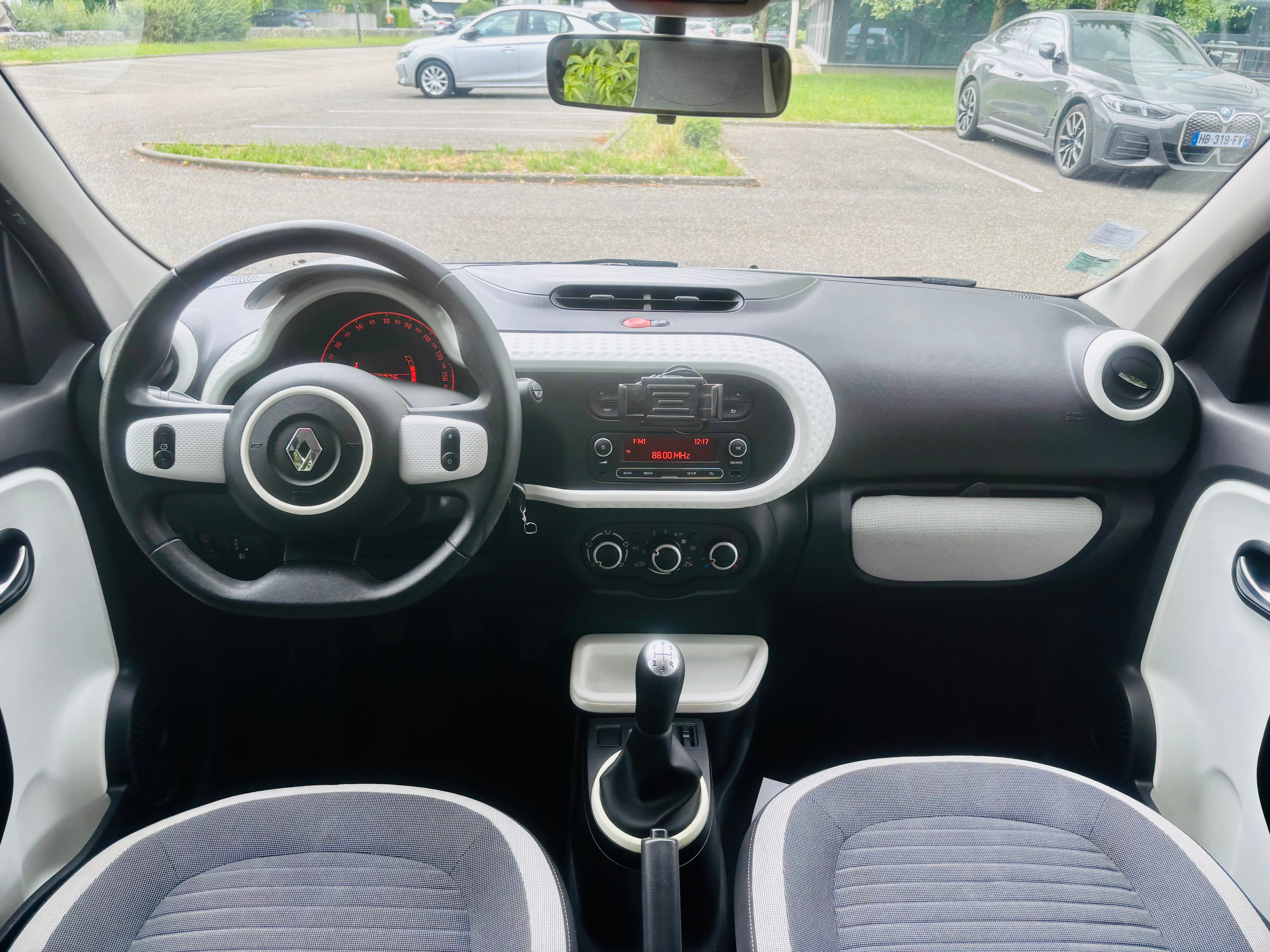 Renault Twingo III avec Port USB