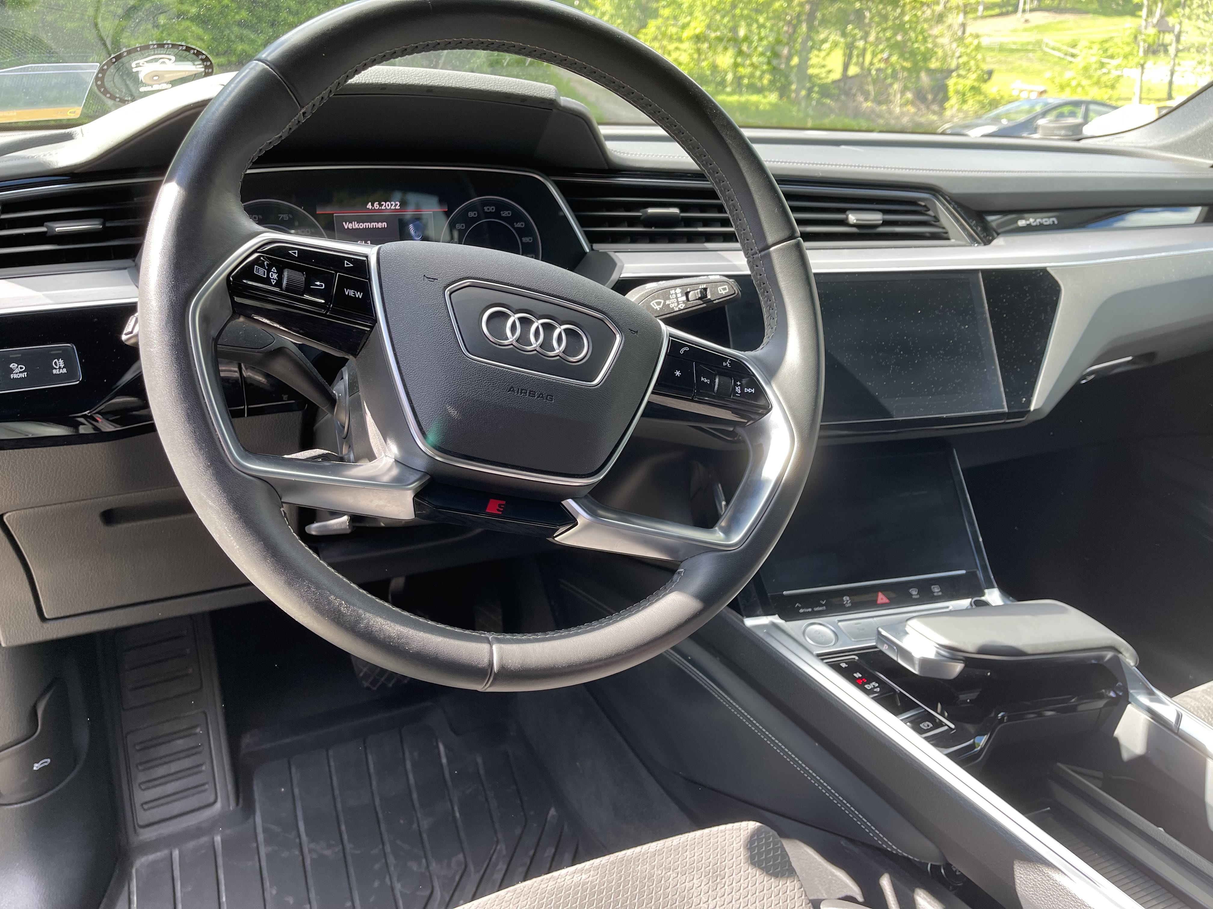 Audi e-tron med Cruisekontroll
