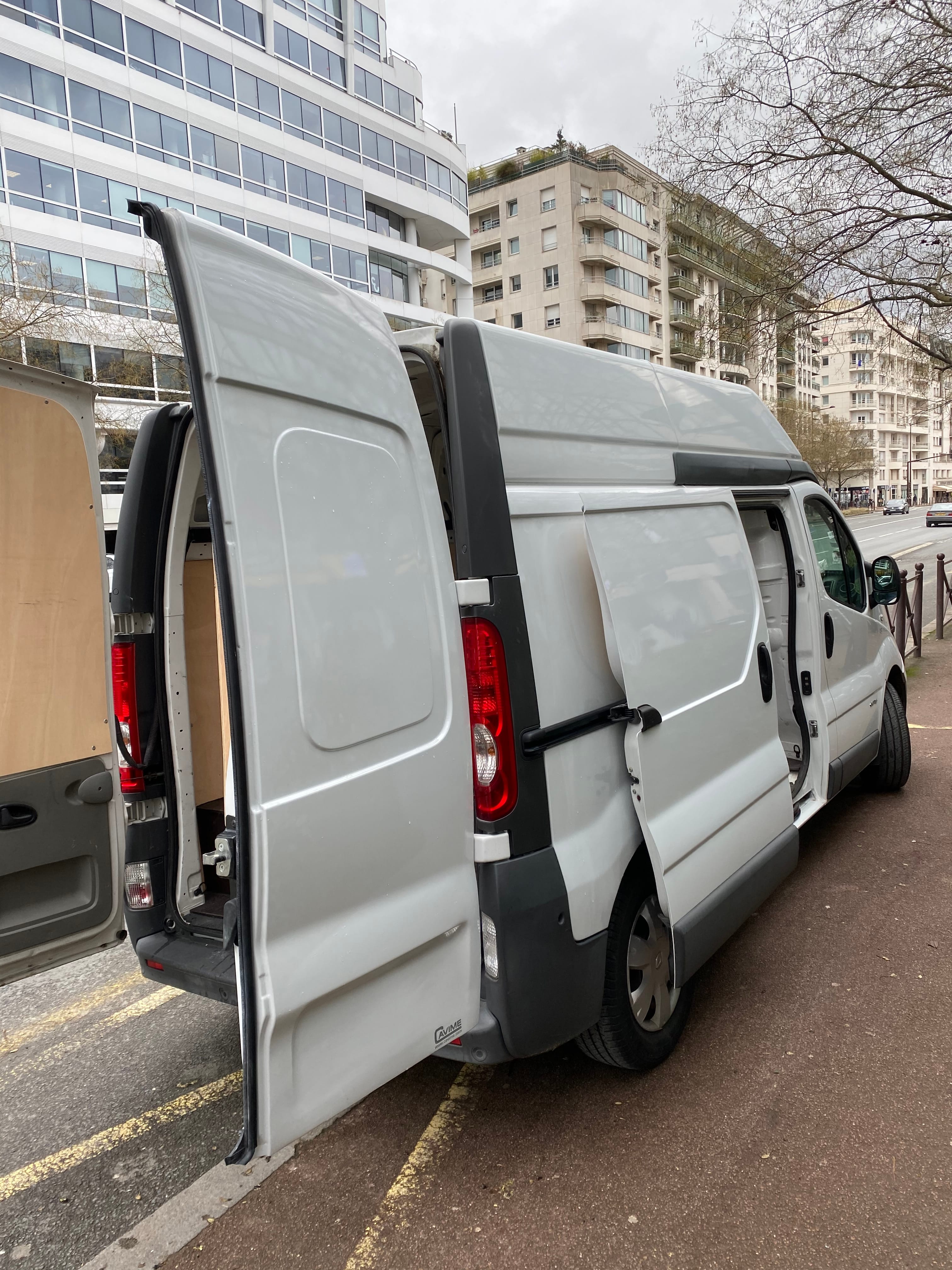 Renault Trafic L2h2  2,0 dci 115 Cv