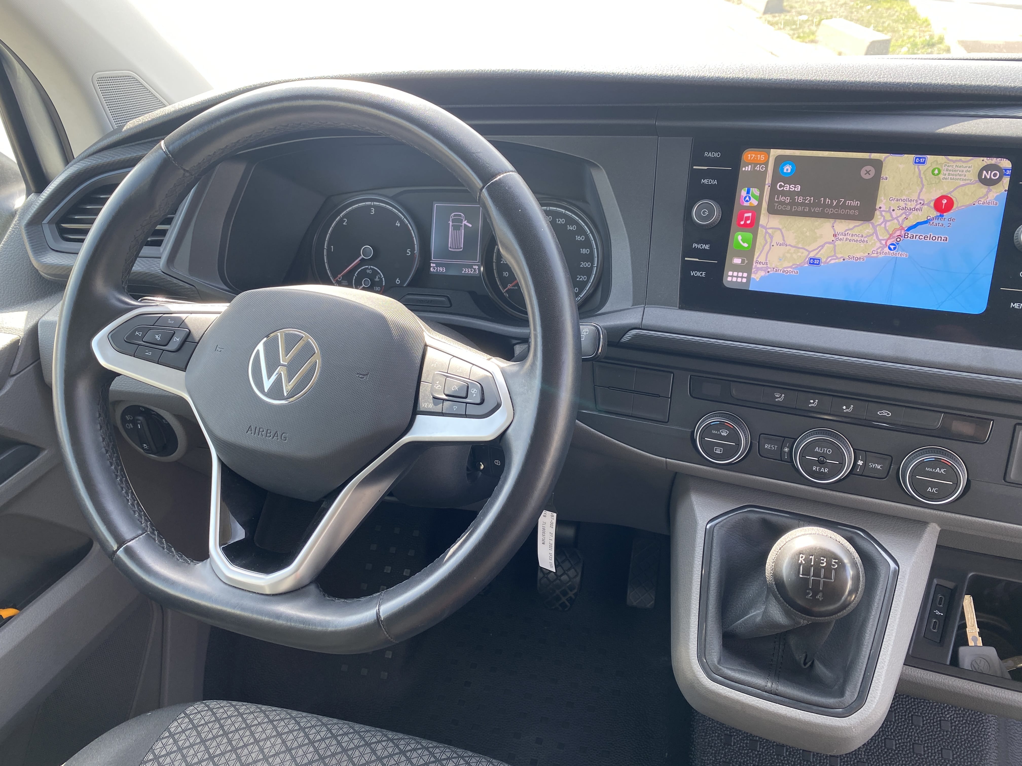 Volkswagen Caravelle con Control de velocidad