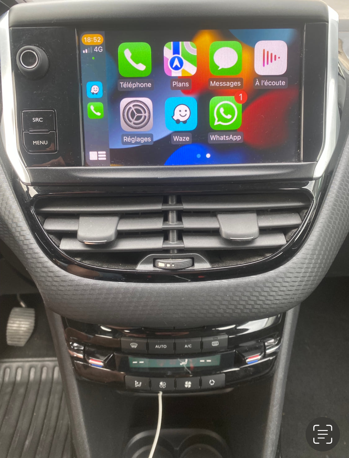 Peugeot 208 Break avec GPS