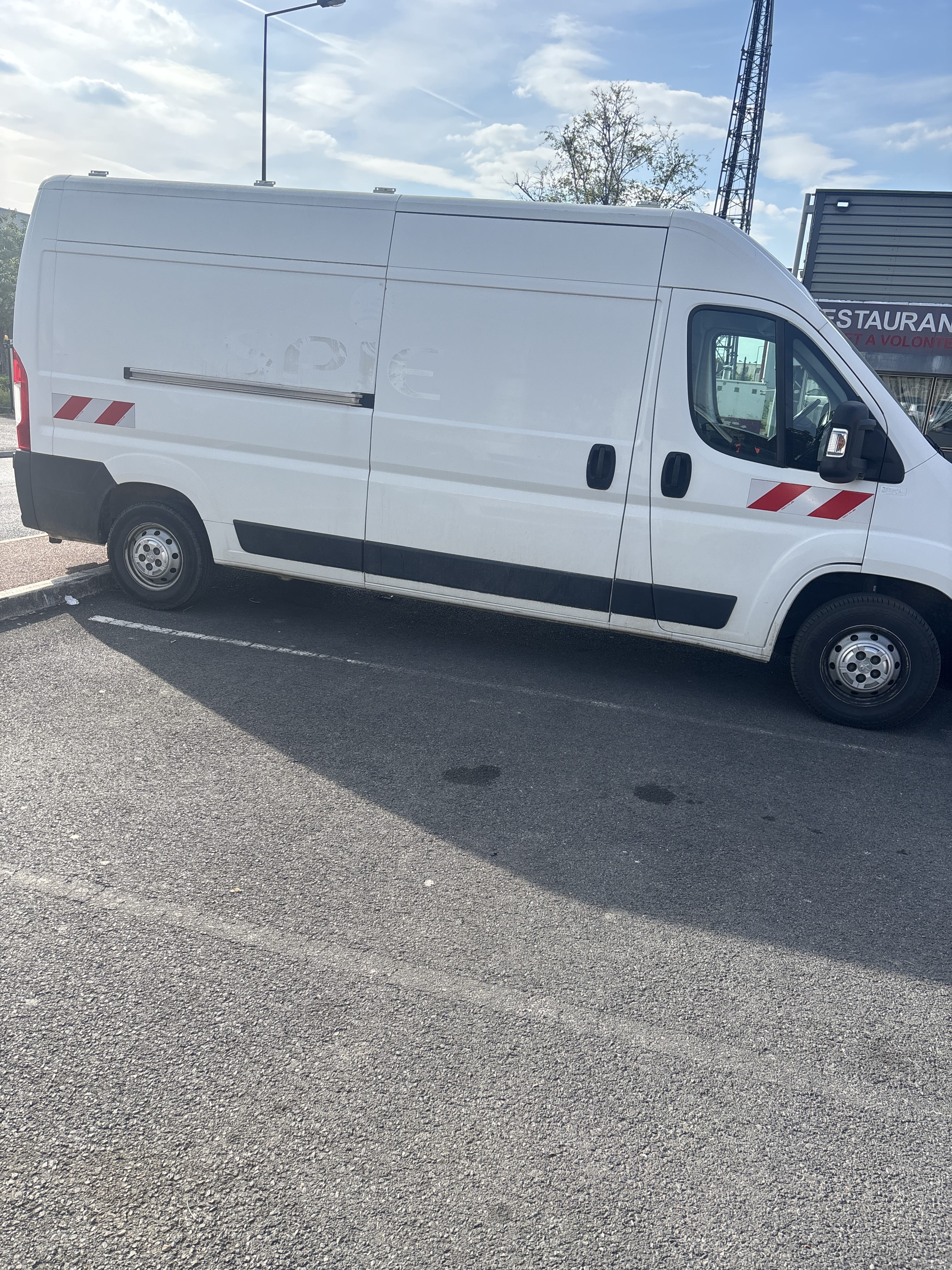 Peugeot Boxer avec Climatisation