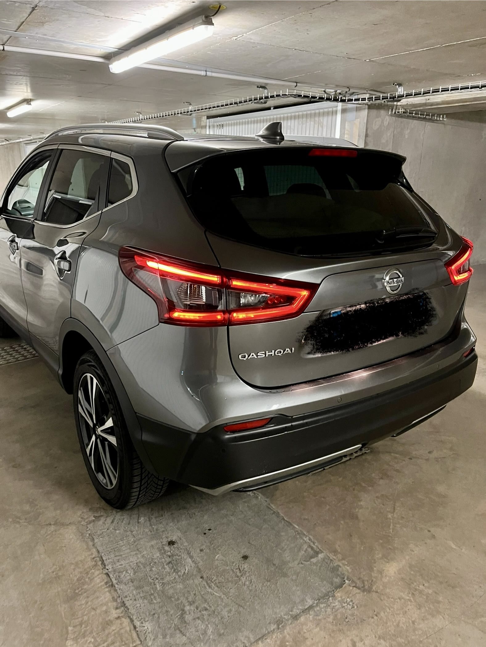 Nissan Qashqai with Cruise control