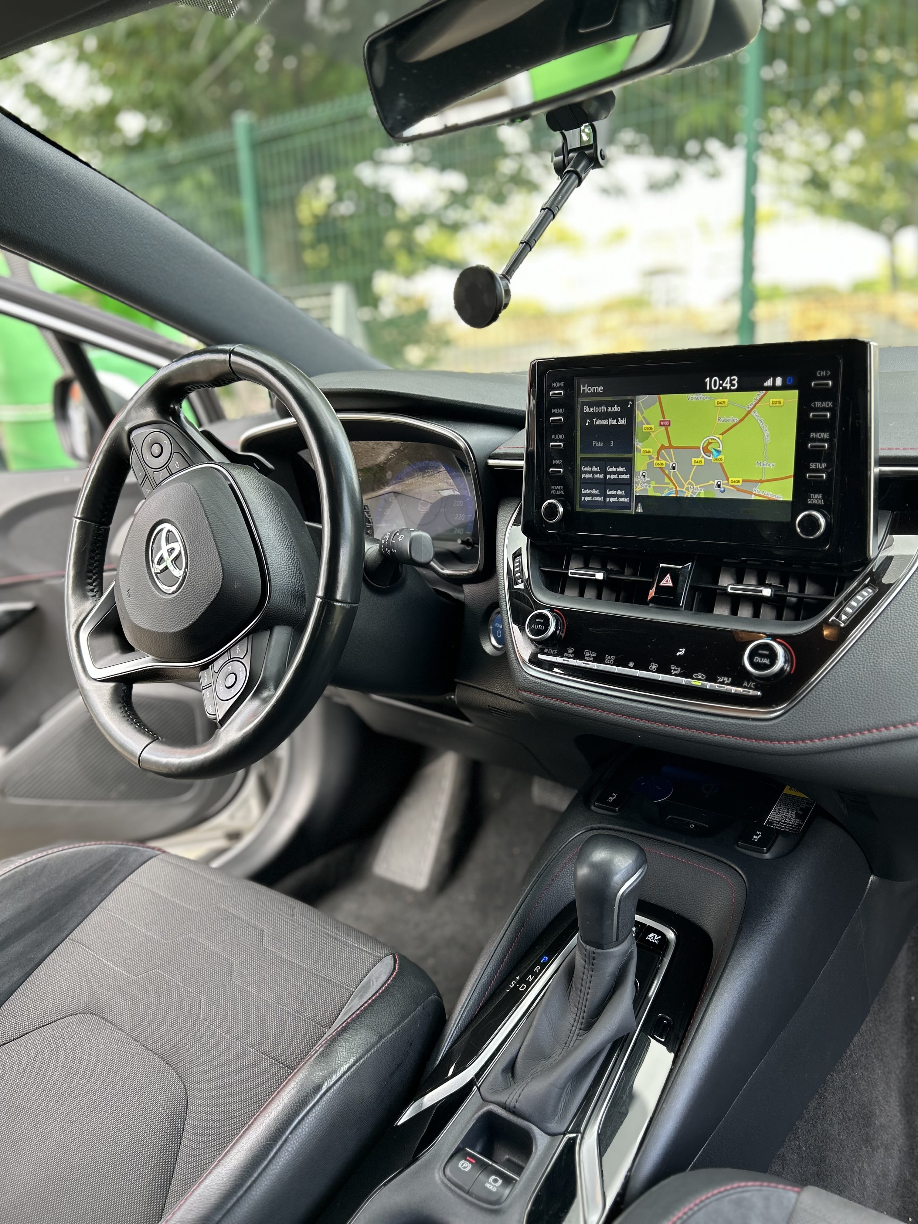 Toyota Corolla Hybride X 180ch avec GPS