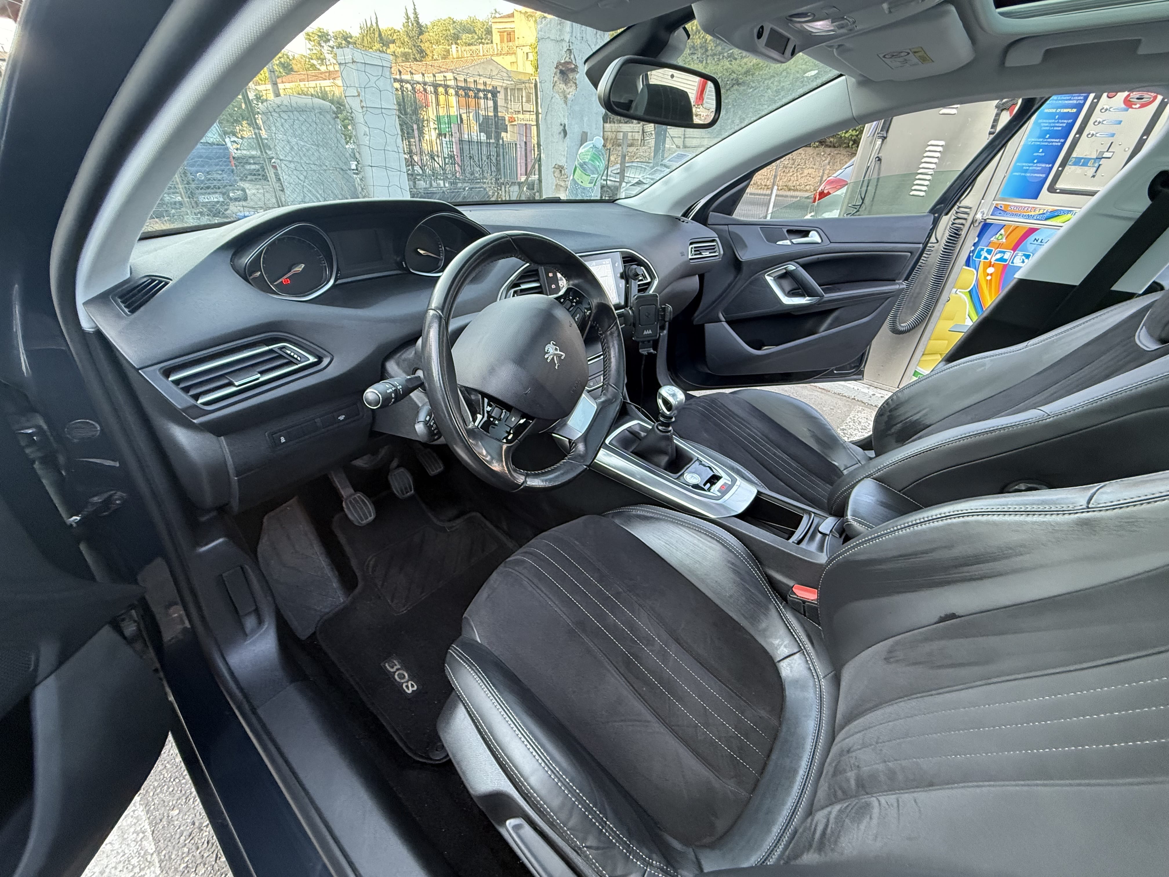 Peugeot 308 met Cruise control
